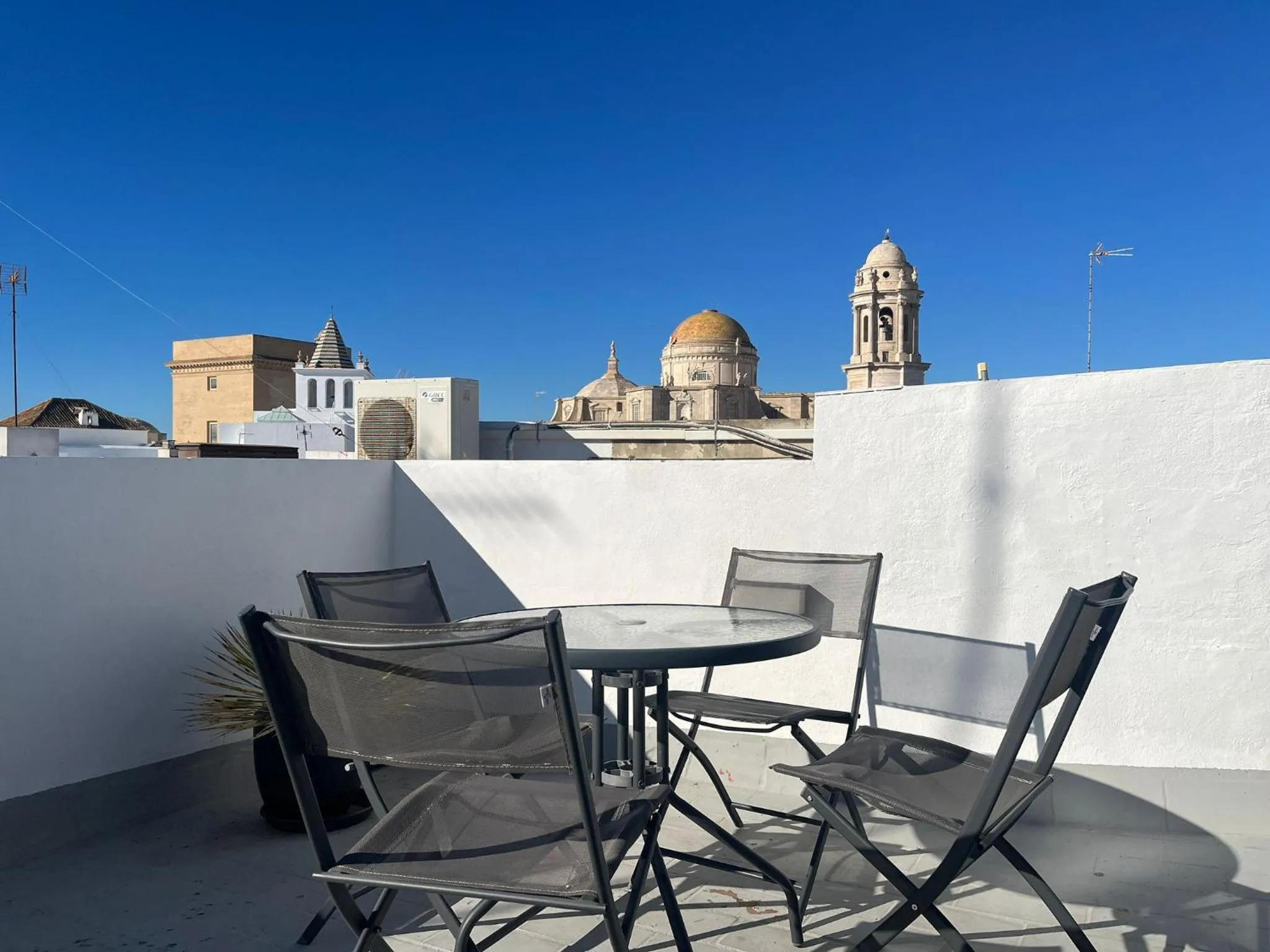 Balcony/Terrace in Hidden Gem Penthouse El Mesón