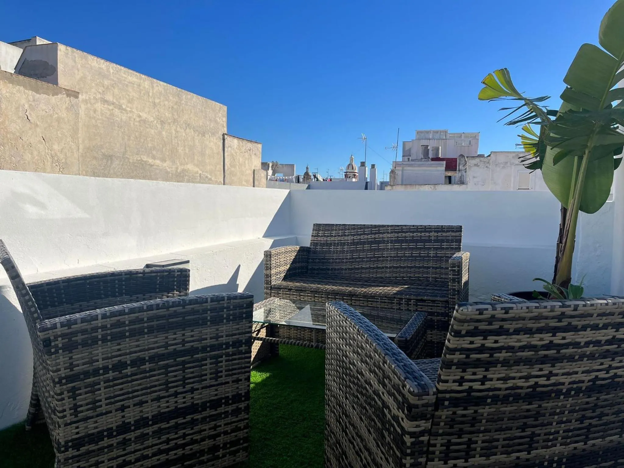 Balcony/Terrace in Hidden Gem Penthouse El Mesón