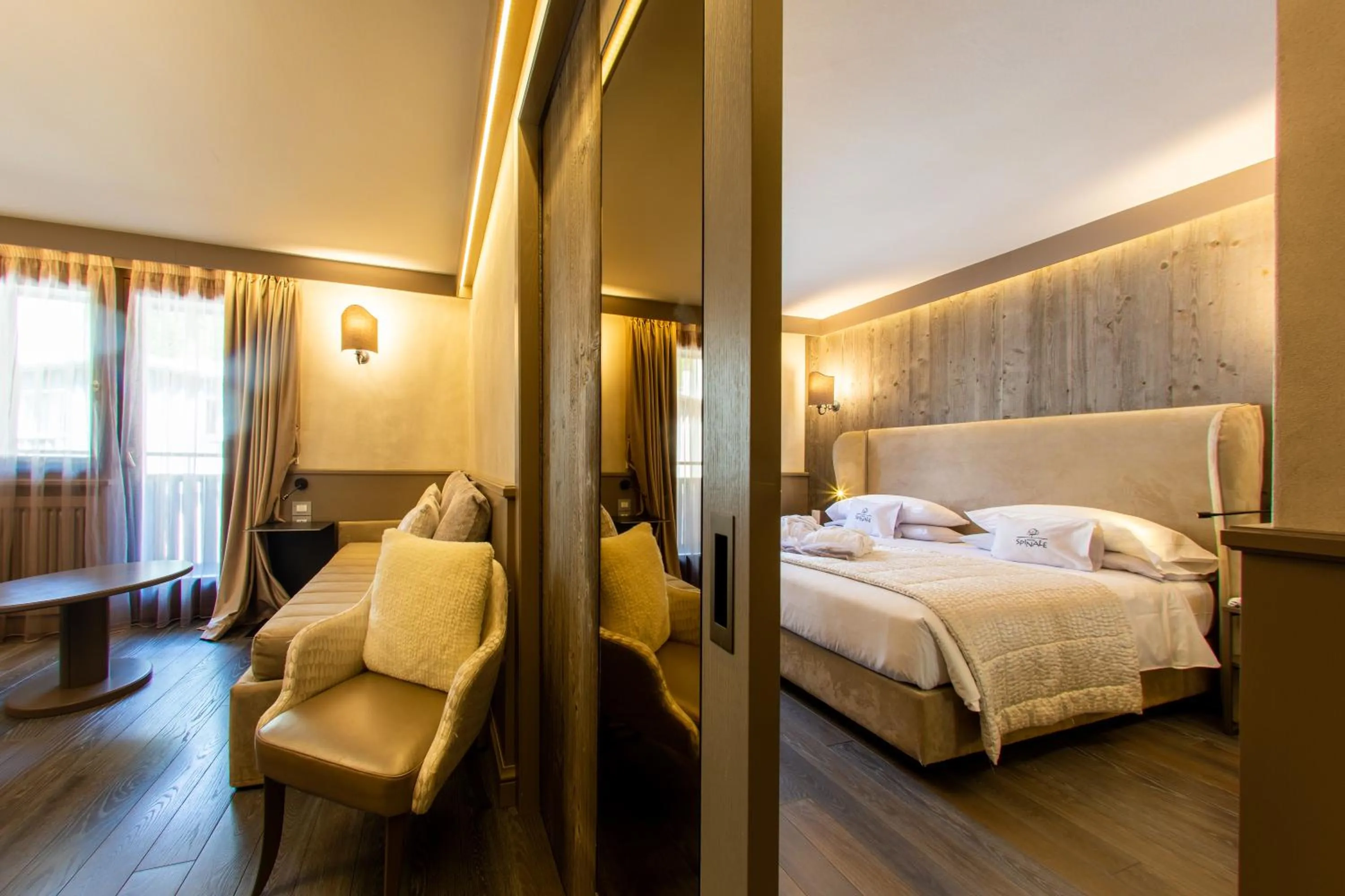 Photo of the whole room, Bed in Hotel Spinale