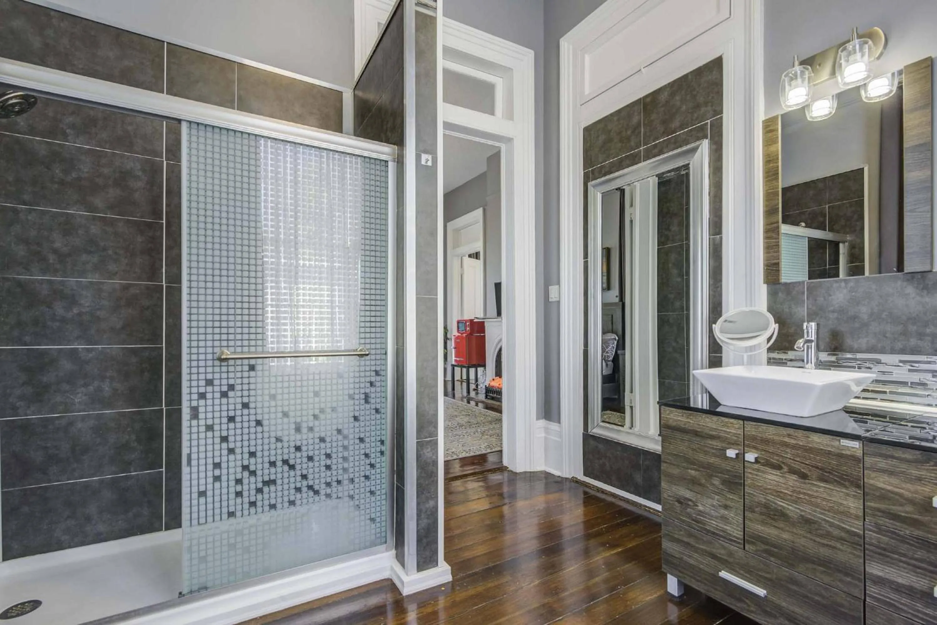 Bathroom in The George Manor