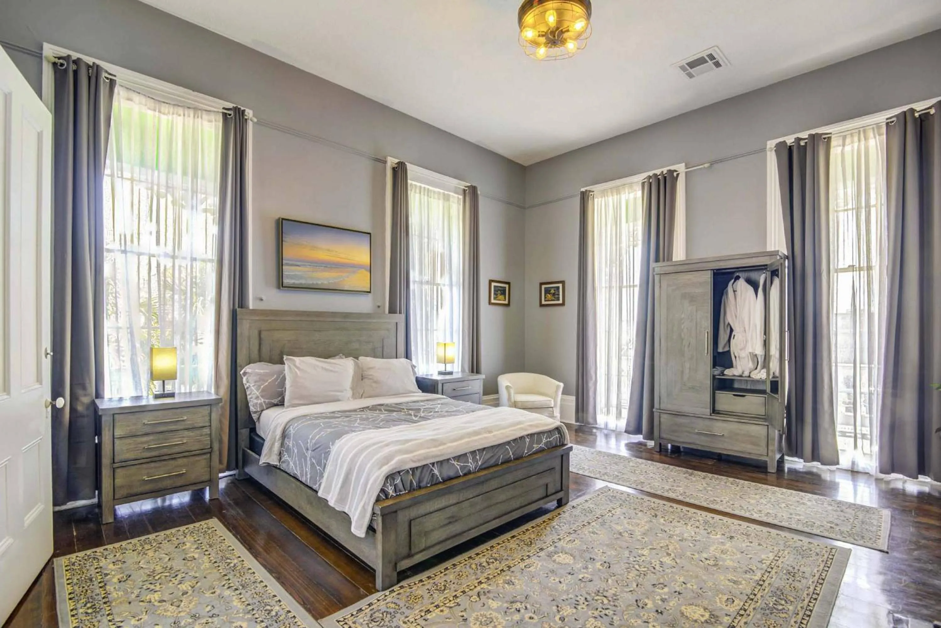 Bedroom, Bed in The George Manor