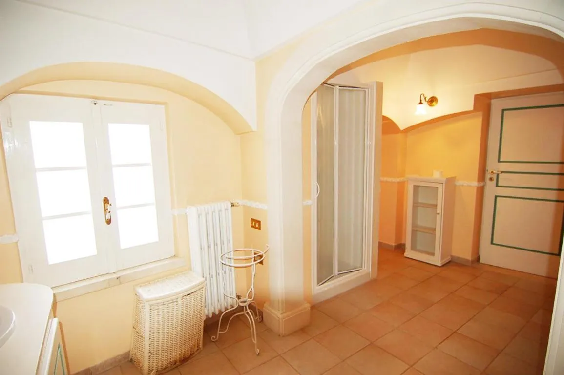 Decorative detail in Villaggio In Case Sparse Nel Centro Storico