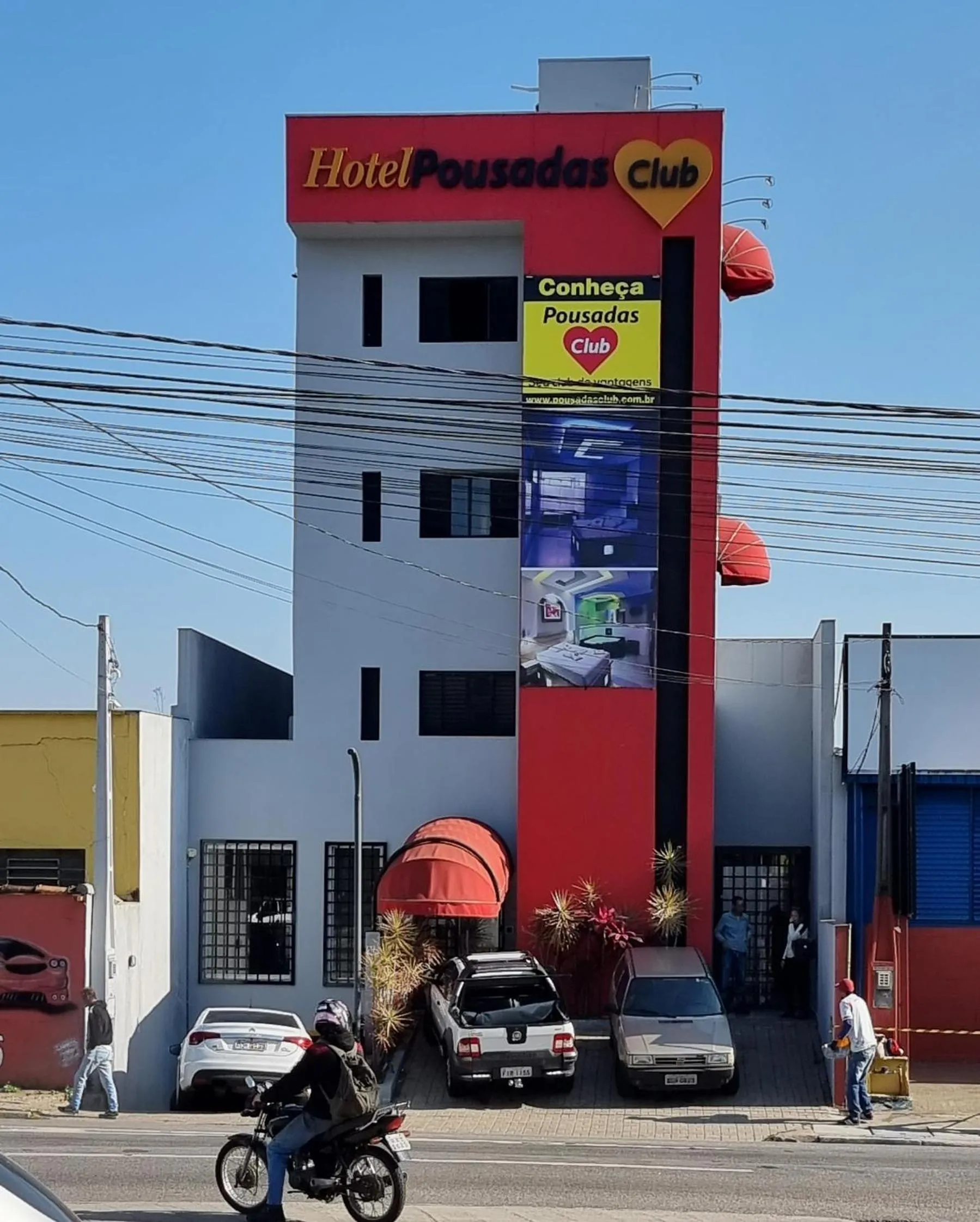 Facade/entrance in Hotel Pousadas Club