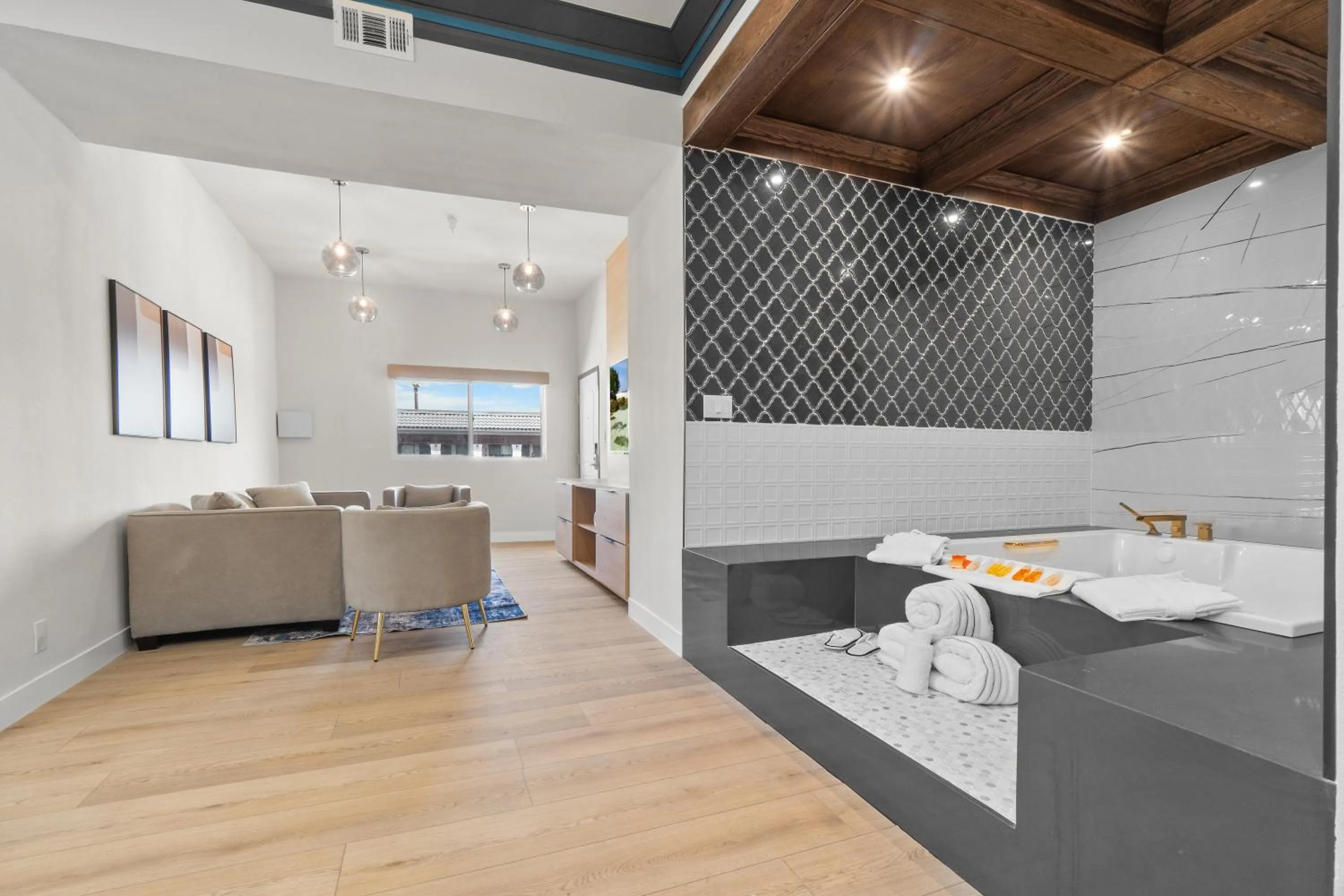 Aspire Inn Studios & Spas