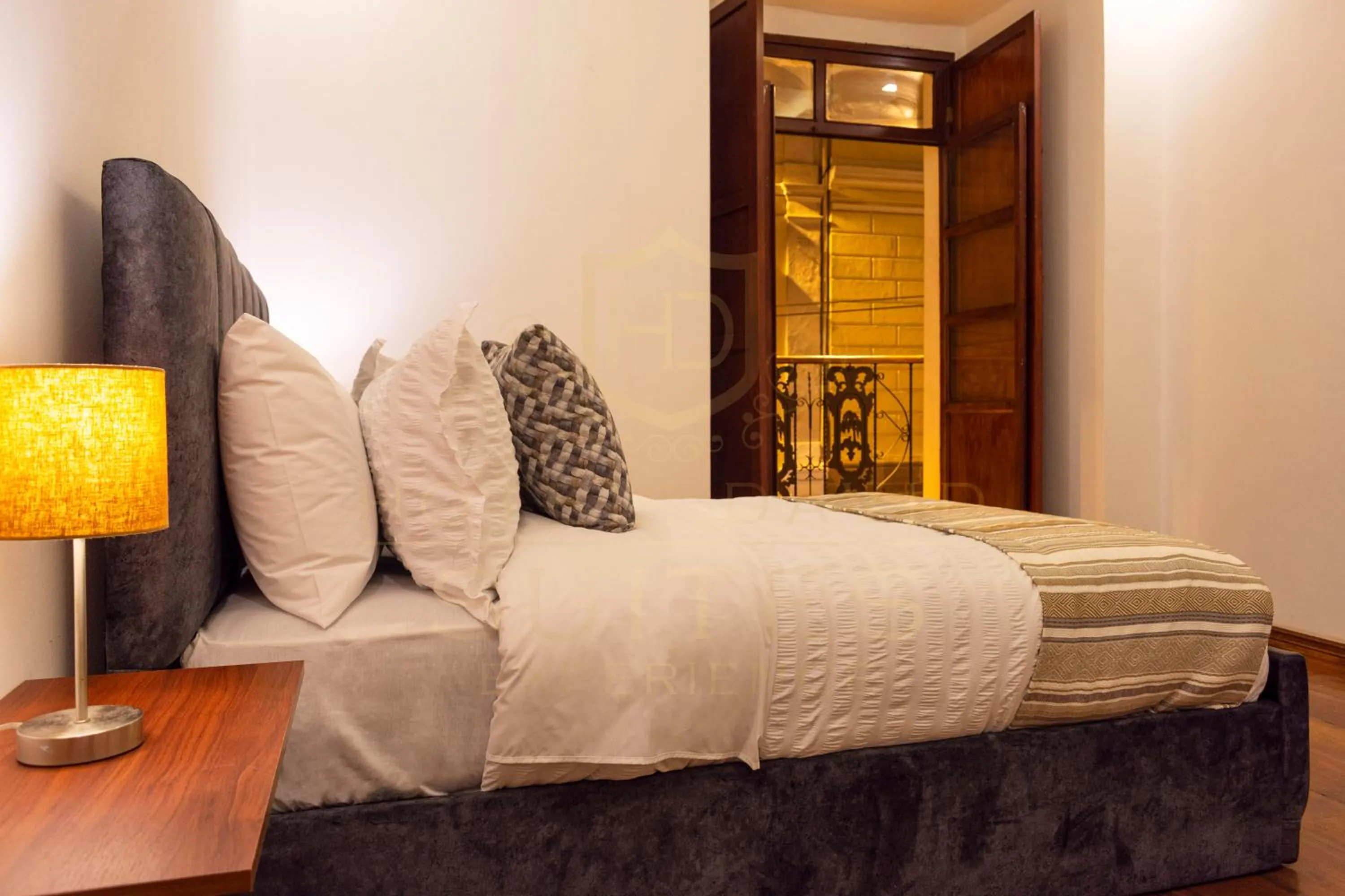 Bed in Suites Experience by Hotel David