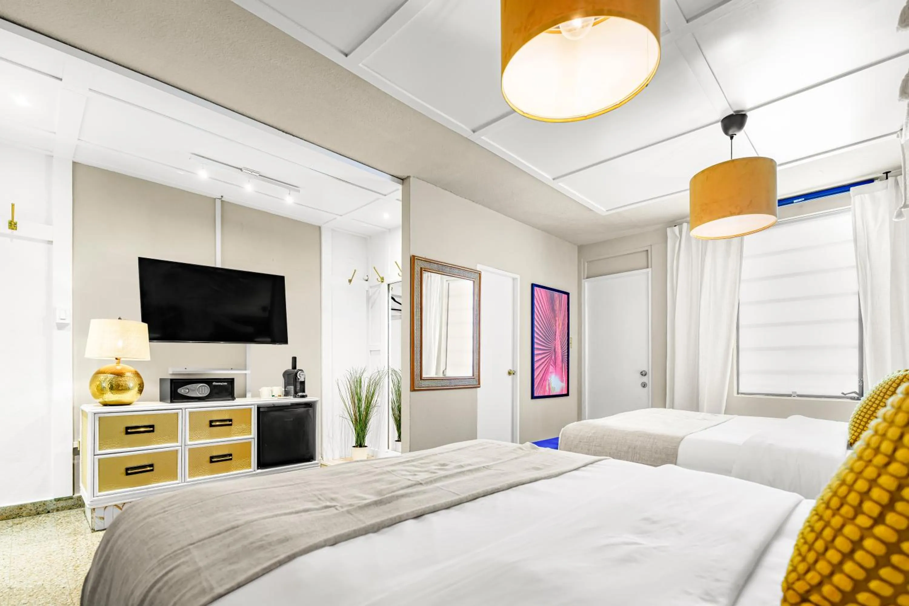 Photo of the whole room, Bed in Abitta Condado