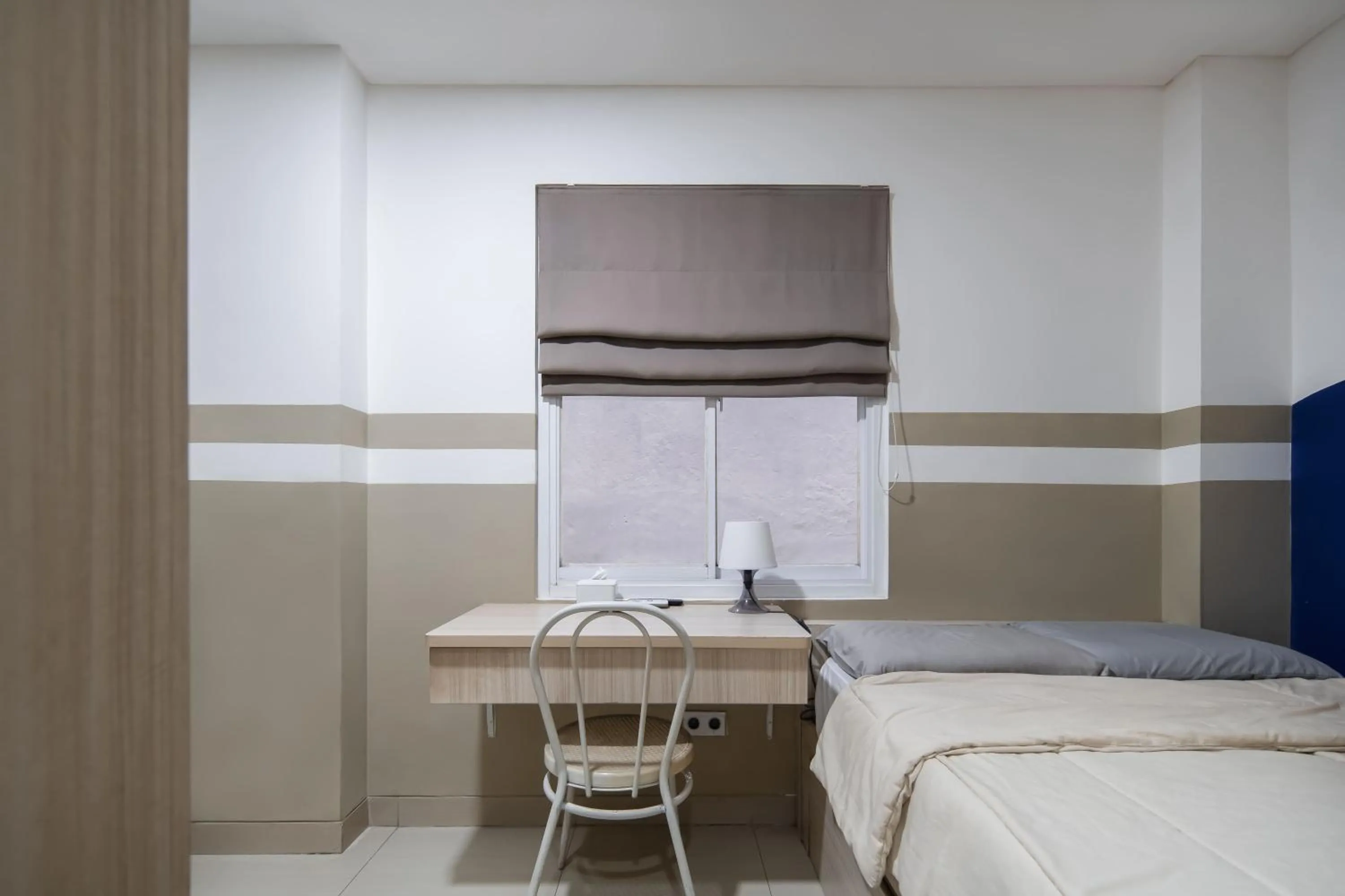 Bedroom, Bed in Cove T63