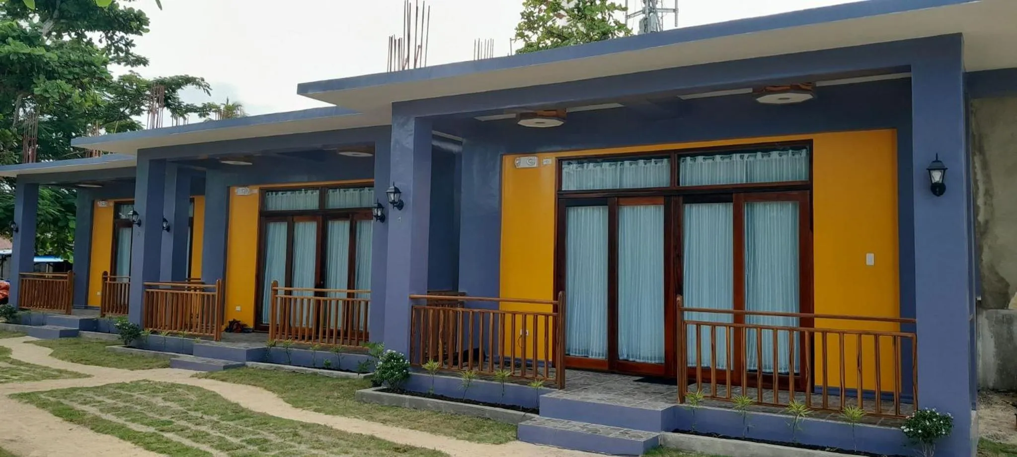 Property building in Takbo Beach Resort