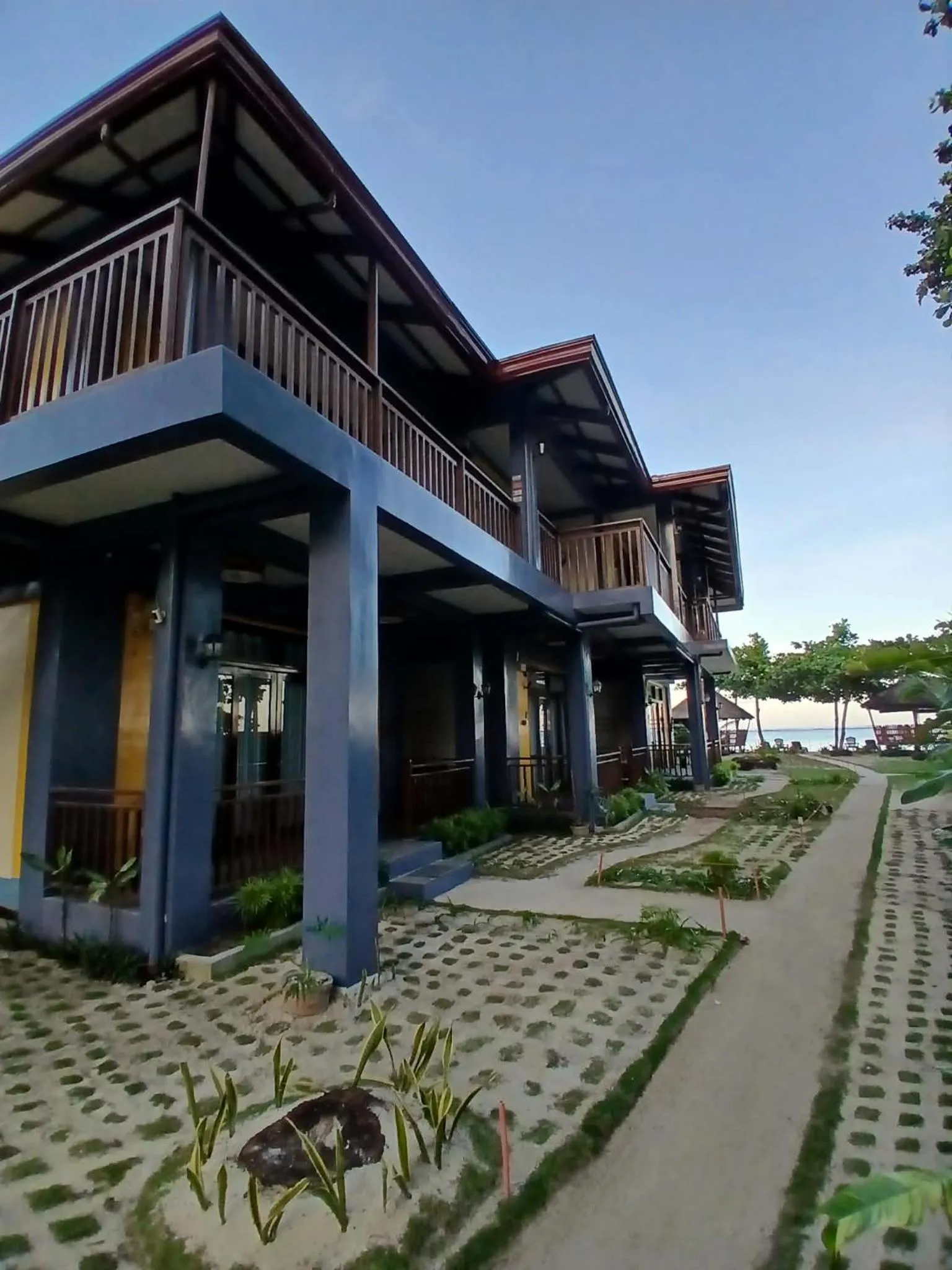 Property building in Takbo Beach Resort