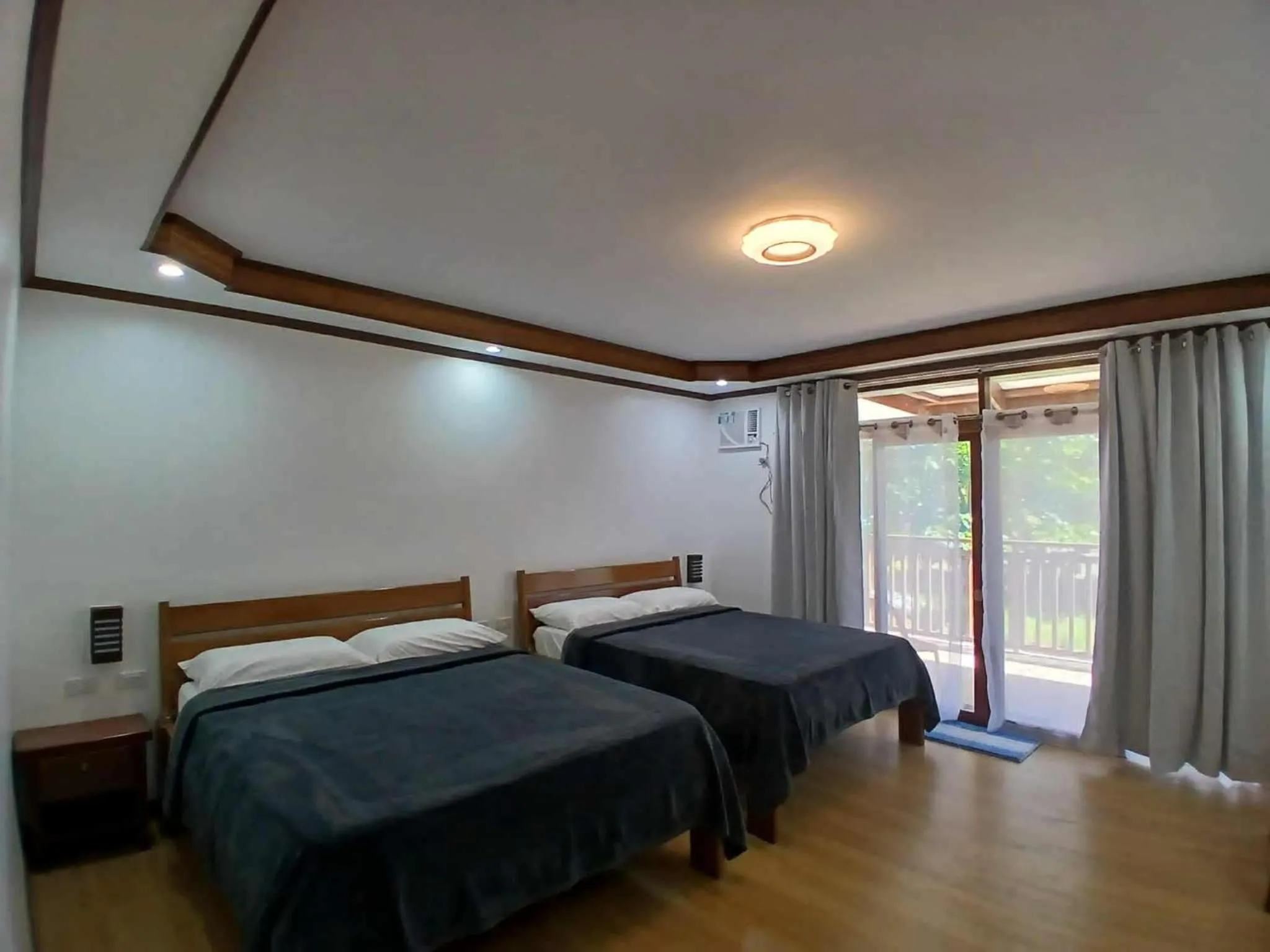 Property building, Bed in Takbo Beach Resort