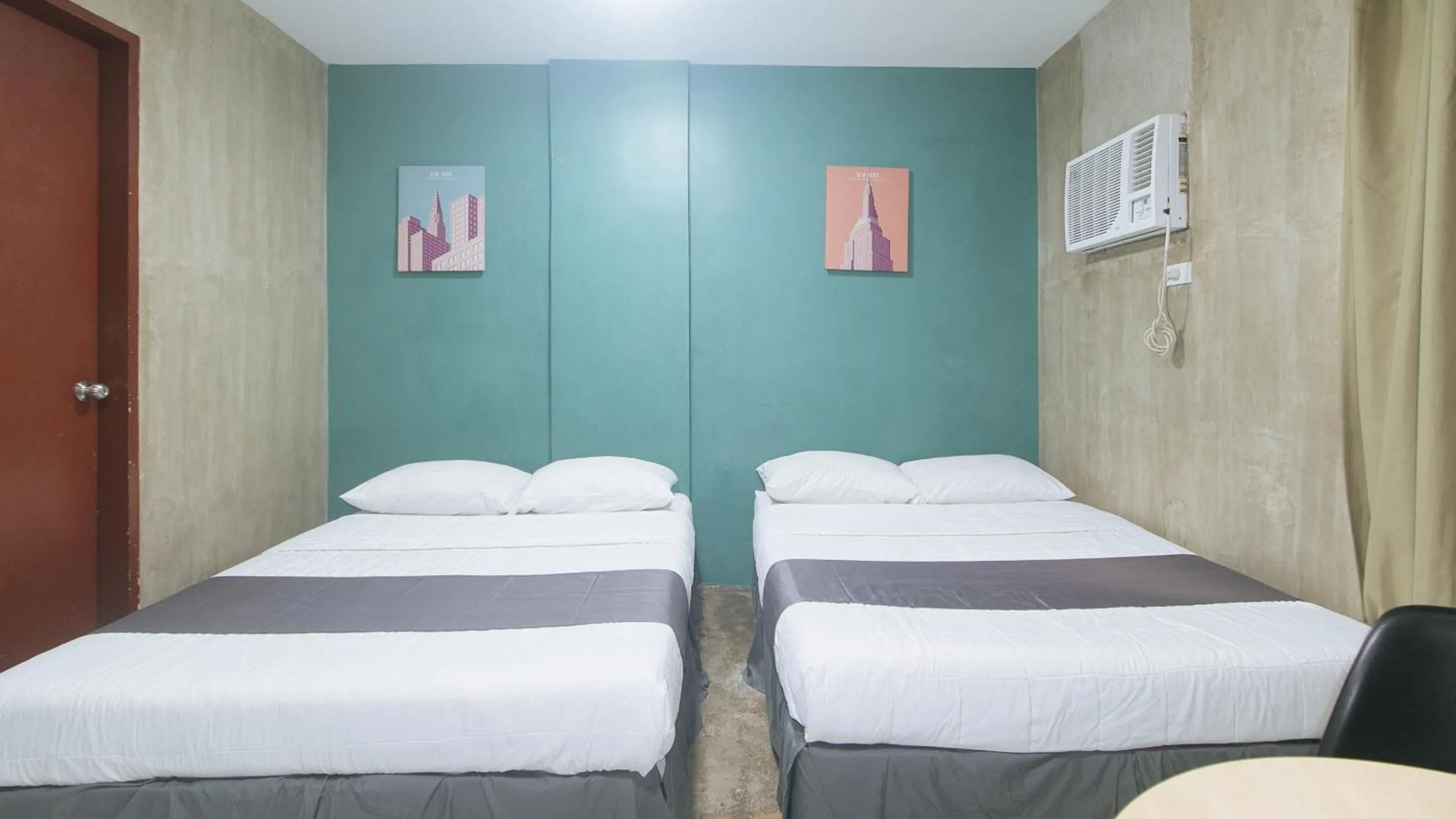 Photo of the whole room, Bed in Rcee Place by RedDoorz