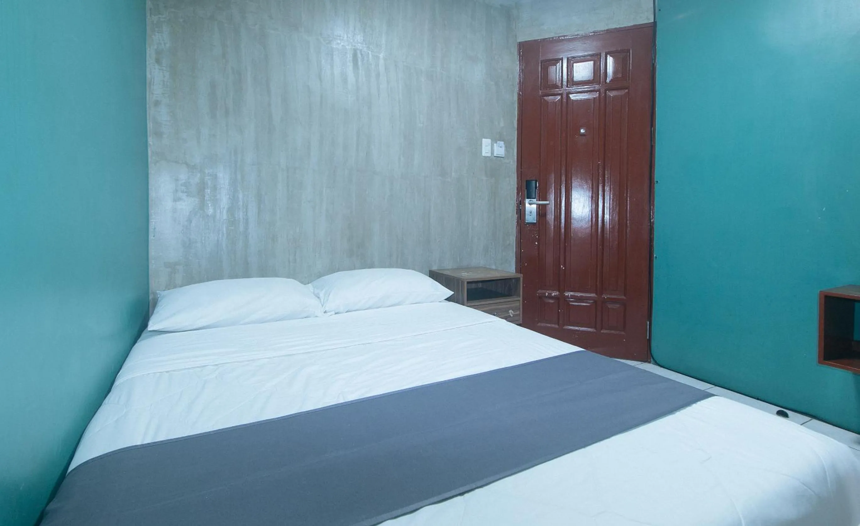 Bedroom, Bed in Rcee Place by RedDoorz