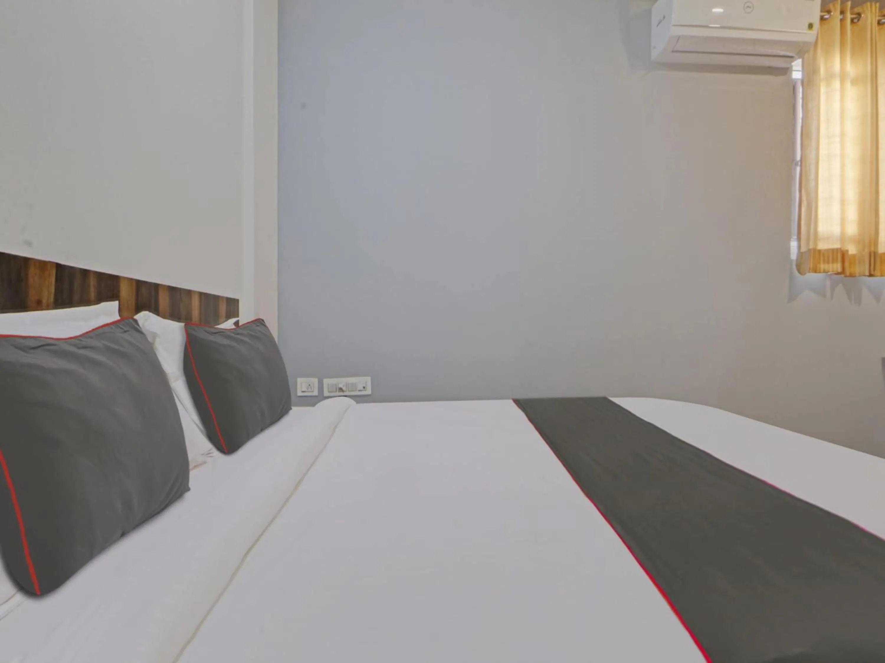 Bedroom, Bed in Hotel O by OYO Dhruvas Residency