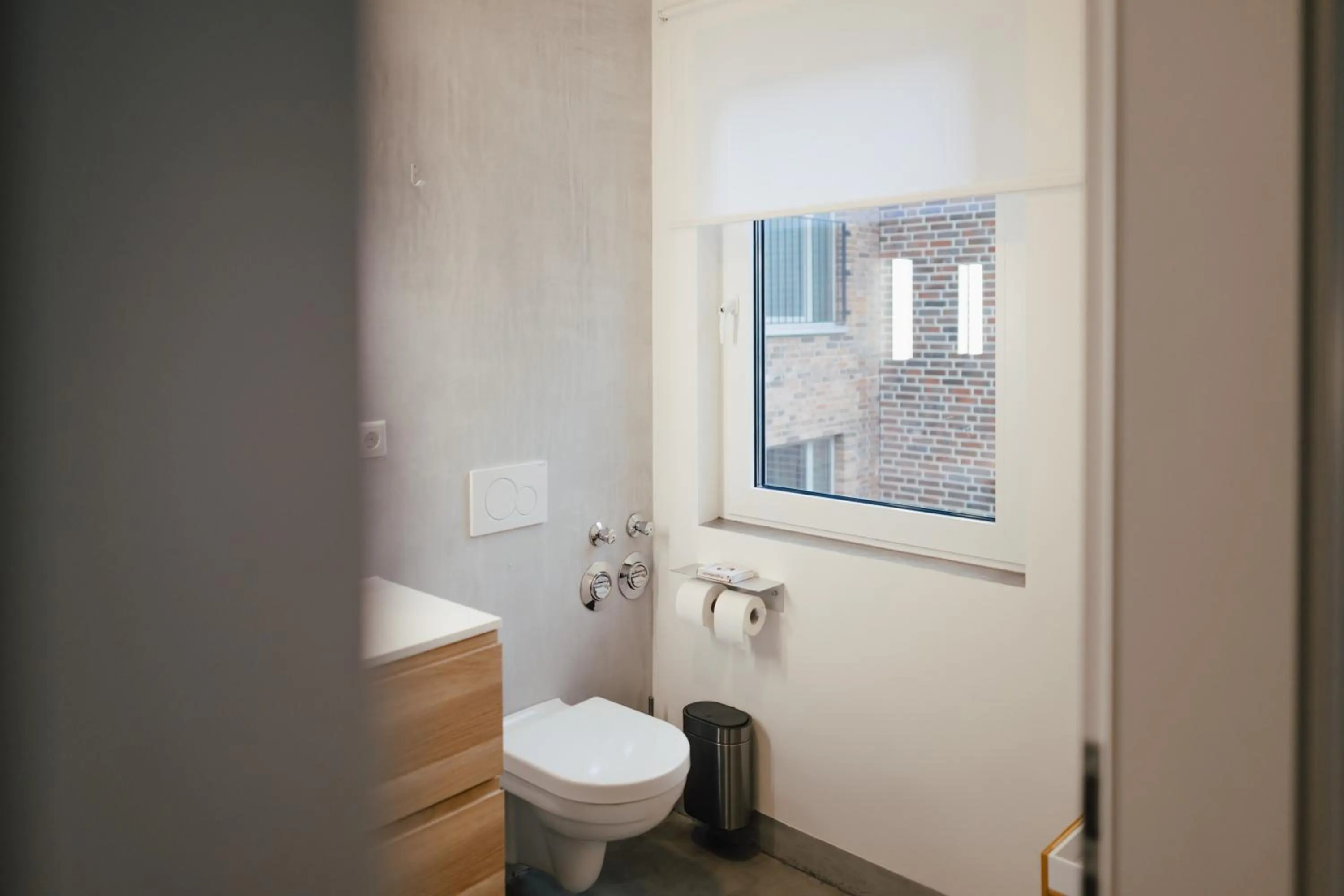 Toilet in The Layhead B&B