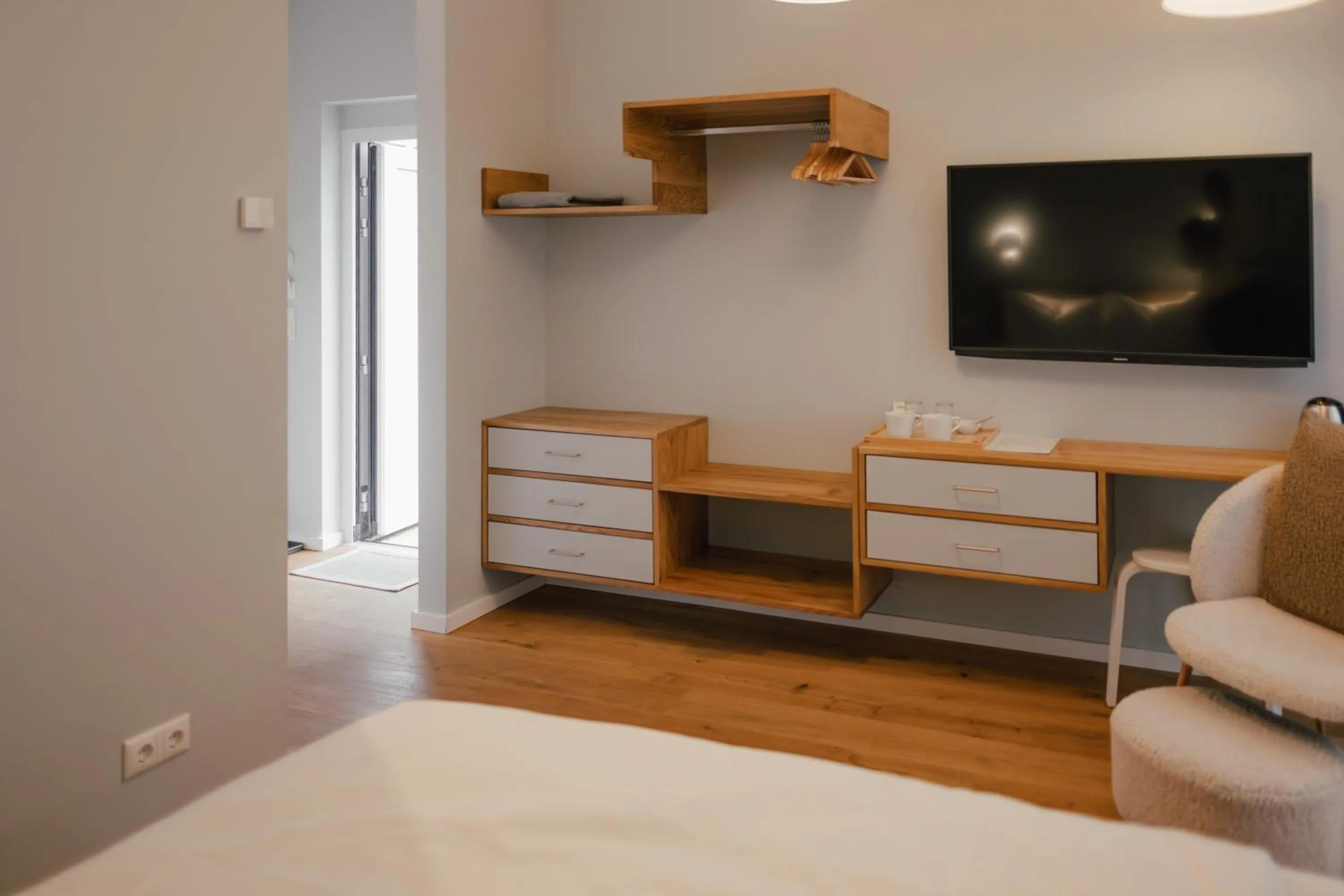 TV and multimedia, Bed in The Layhead B&B