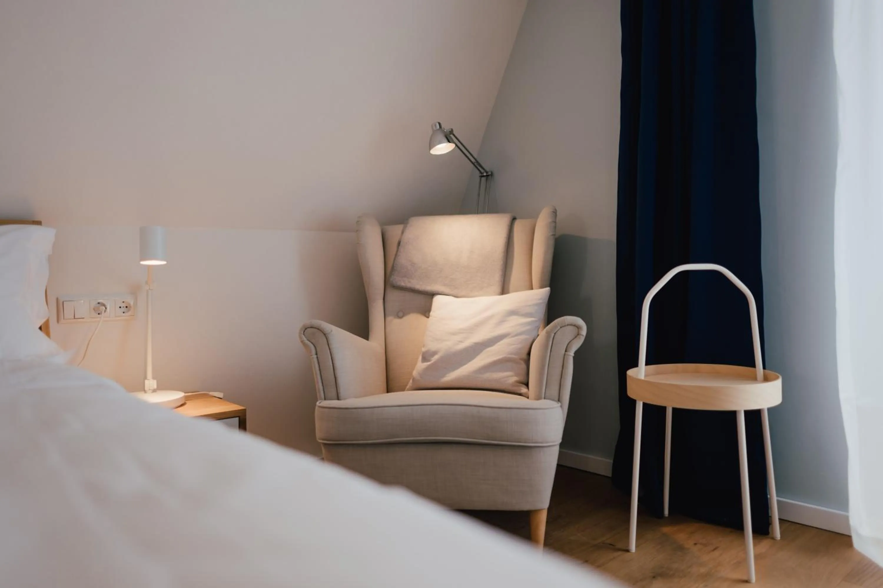 Photo of the whole room, Bed in The Layhead B&B