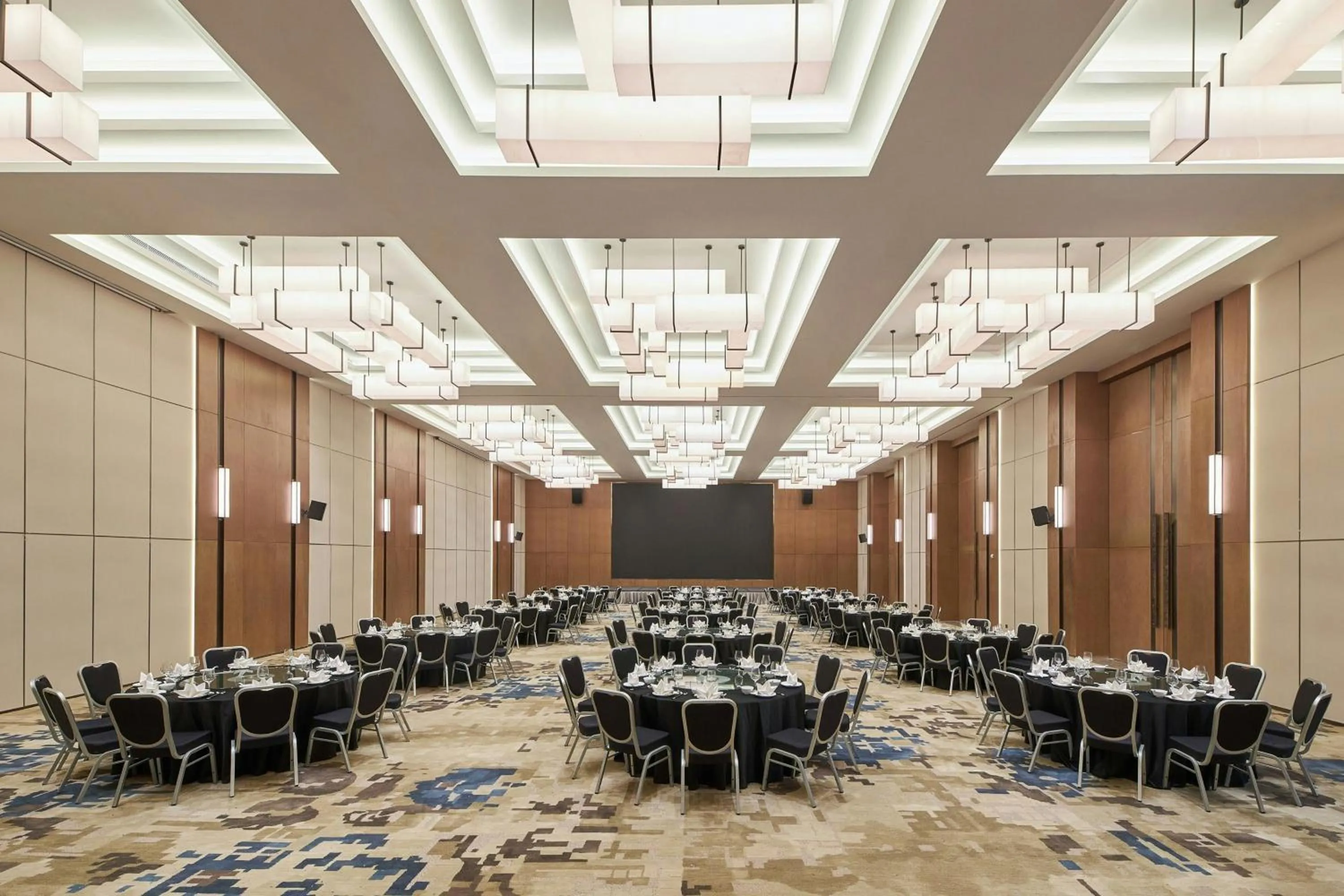 Meeting/conference room in Four Points by Sheraton Nanchang, Xihu