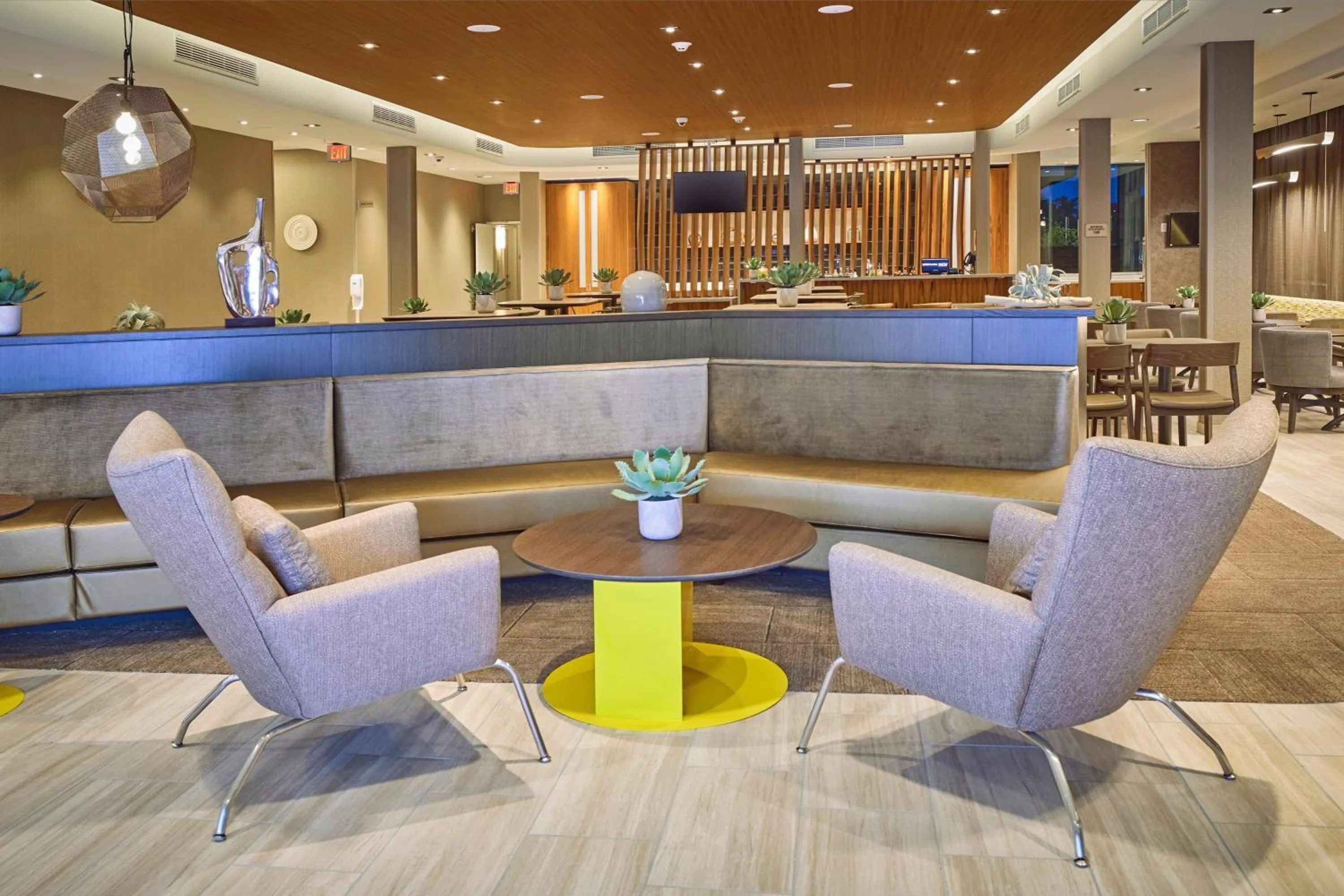 Lobby or reception in SpringHill Suites by Marriott Medford Airport