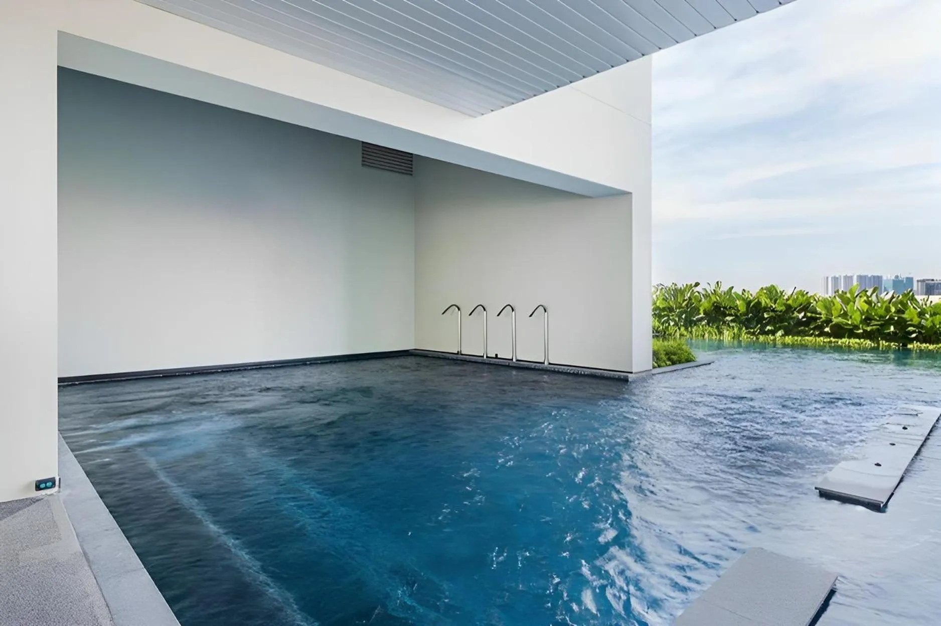 Swimming pool in UNA Serviced Apartment, Sunway Velocity Kuala Lumpur