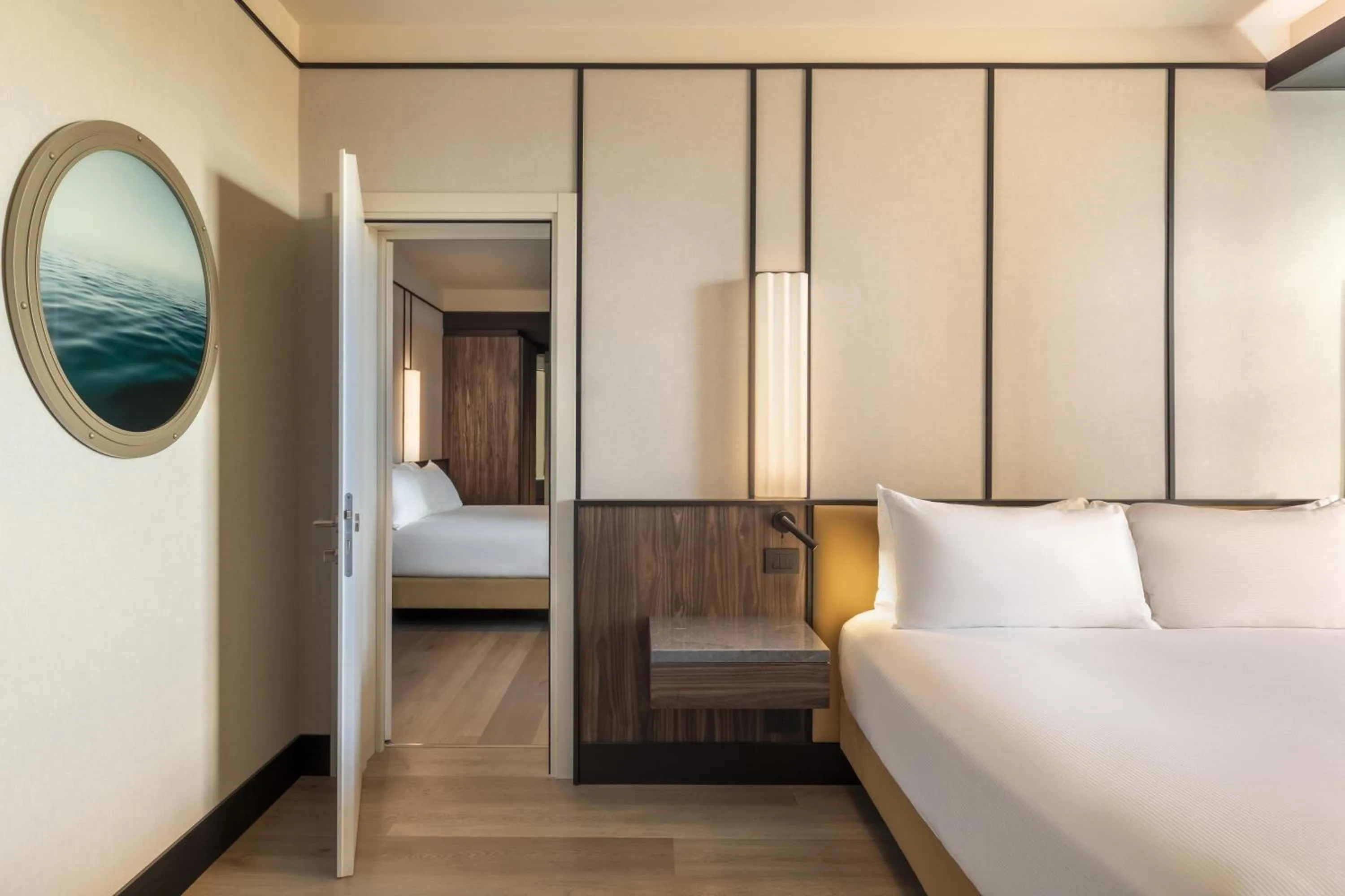 Bed in Hilton Rome Airport