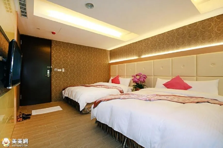 Bed in Shuian Lakeside Hotel II