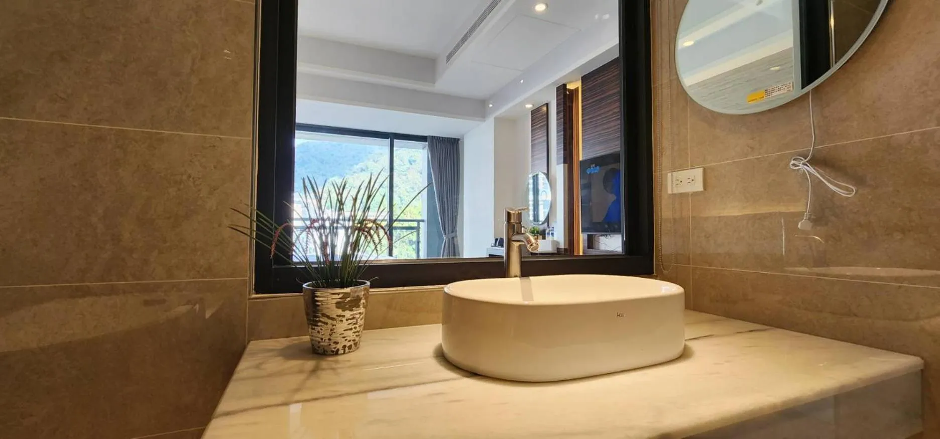 Shuian Lakeside Hotel II