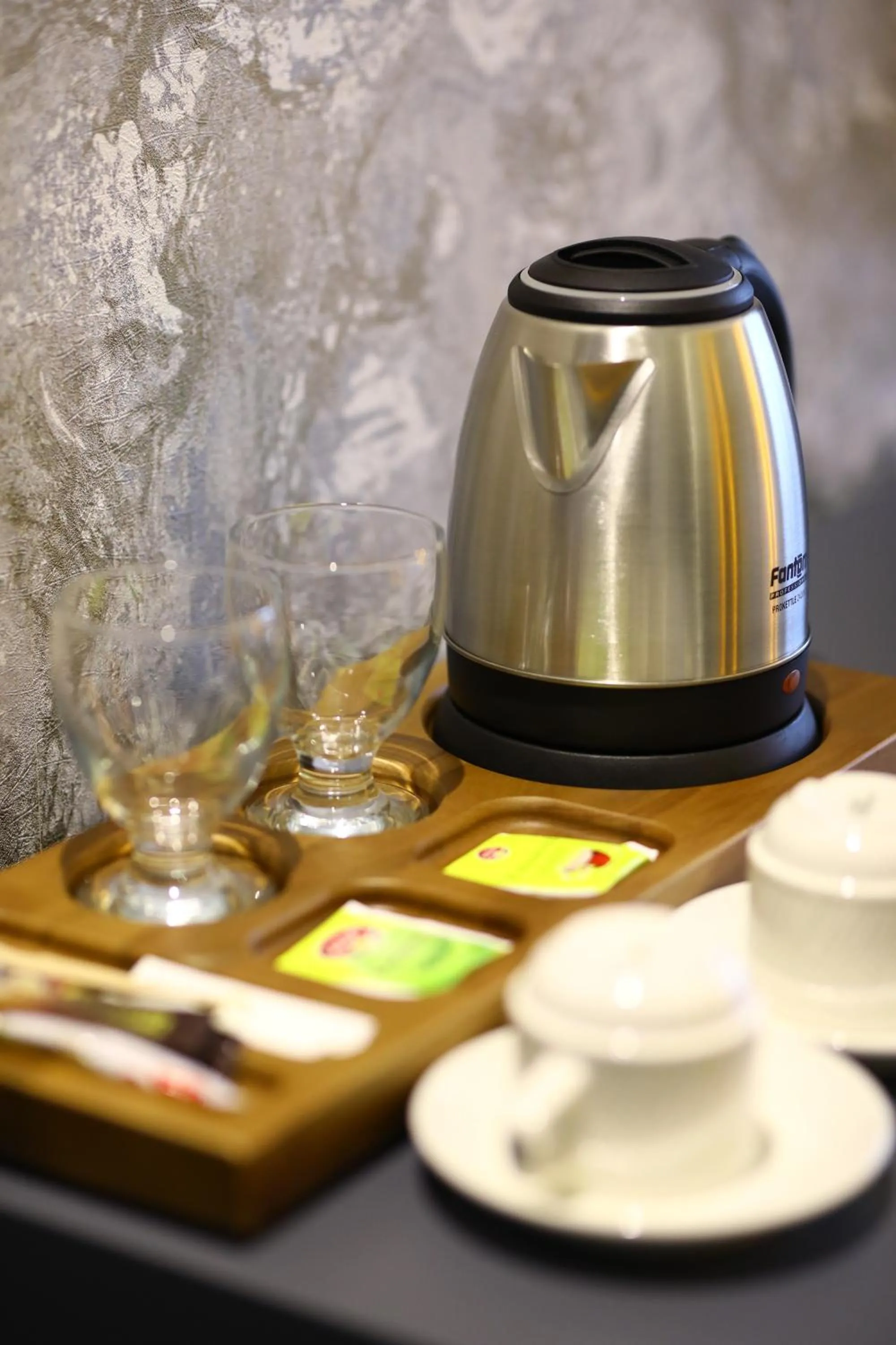 Coffee/tea facilities in GRAND DORA HOTEL