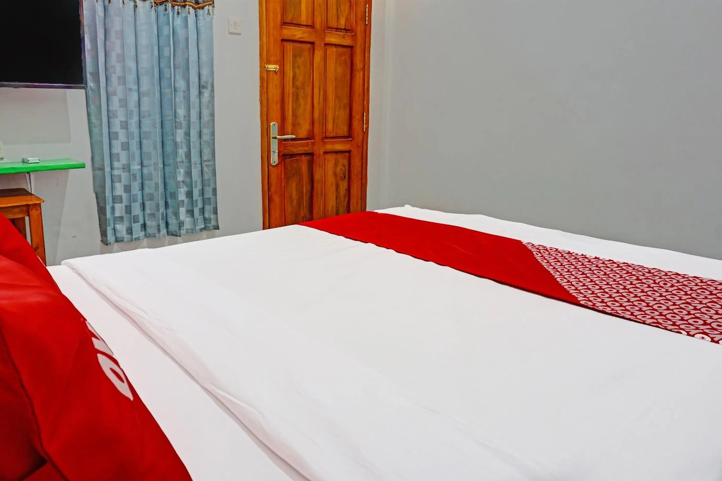 Bedroom, Bed in OYO 91599 Penginapan Mutiara Madiun