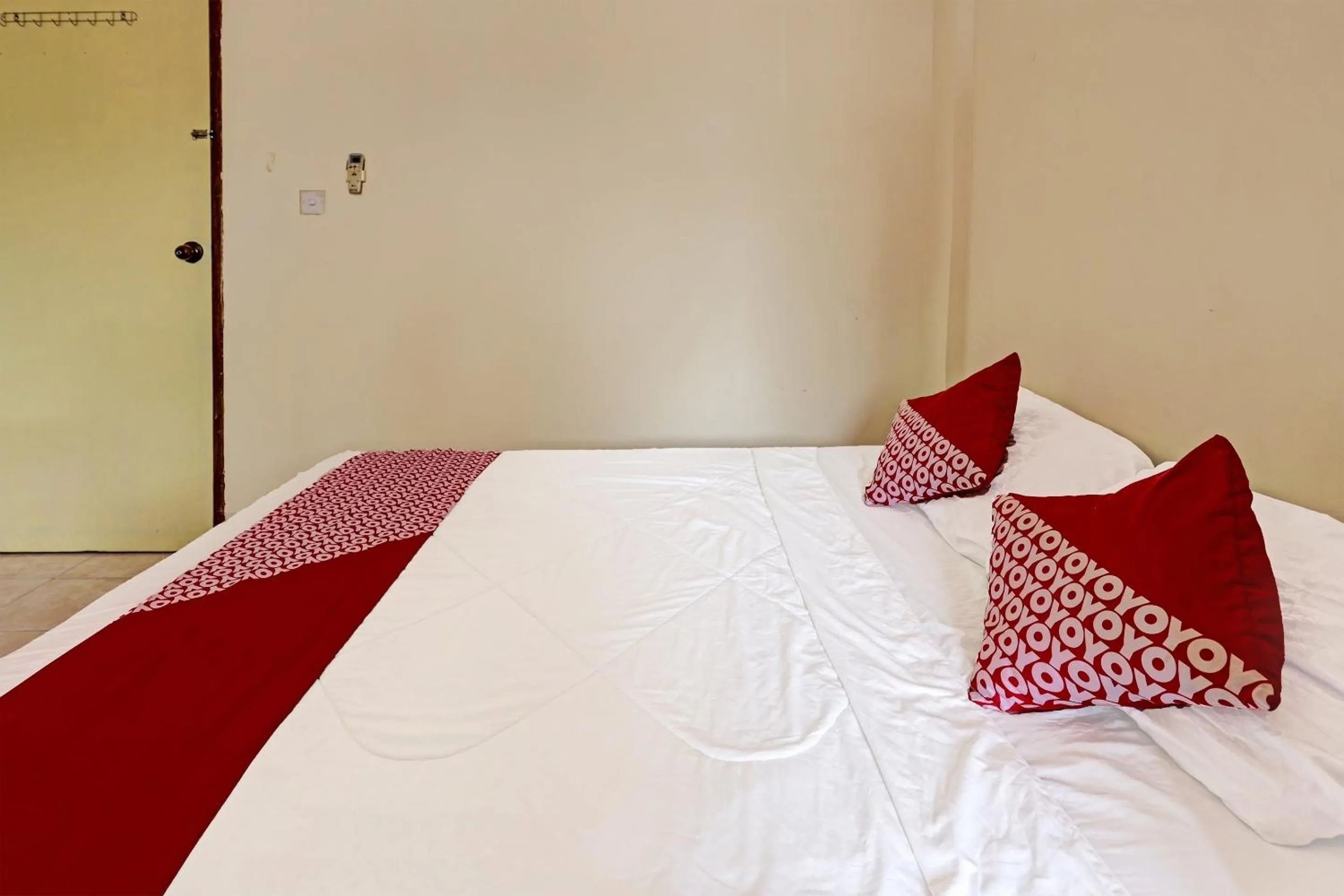 Bedroom, Bed in OYO 91636 Kak Dadut Homestay