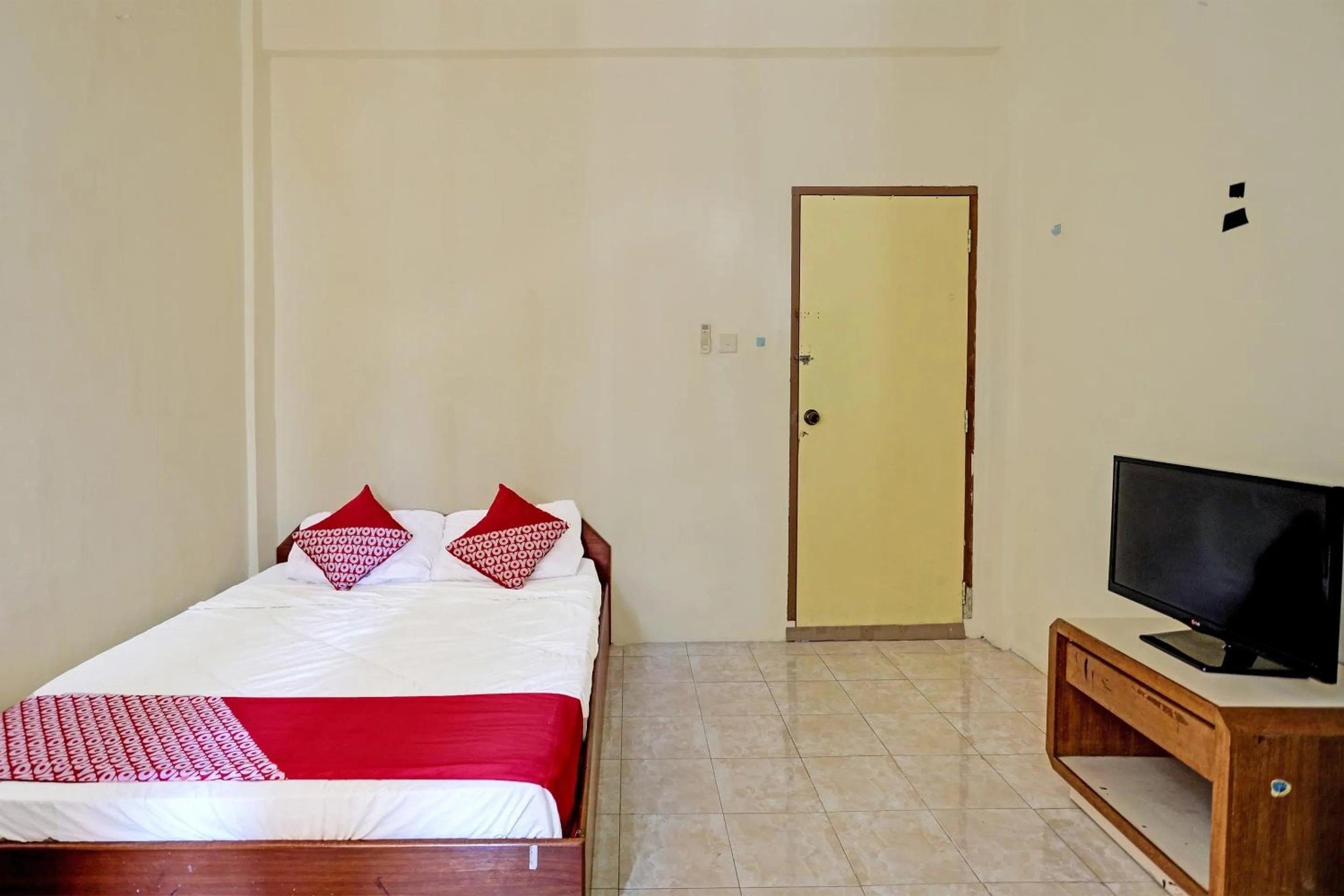 Bedroom, Bed in OYO 91636 Kak Dadut Homestay