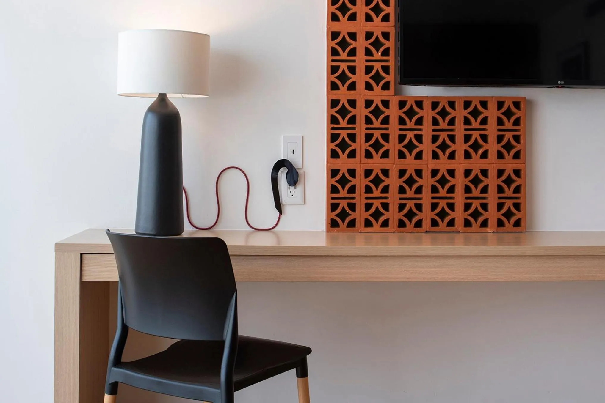 Photo of the whole room in voco Guadalajara Neruda by IHG