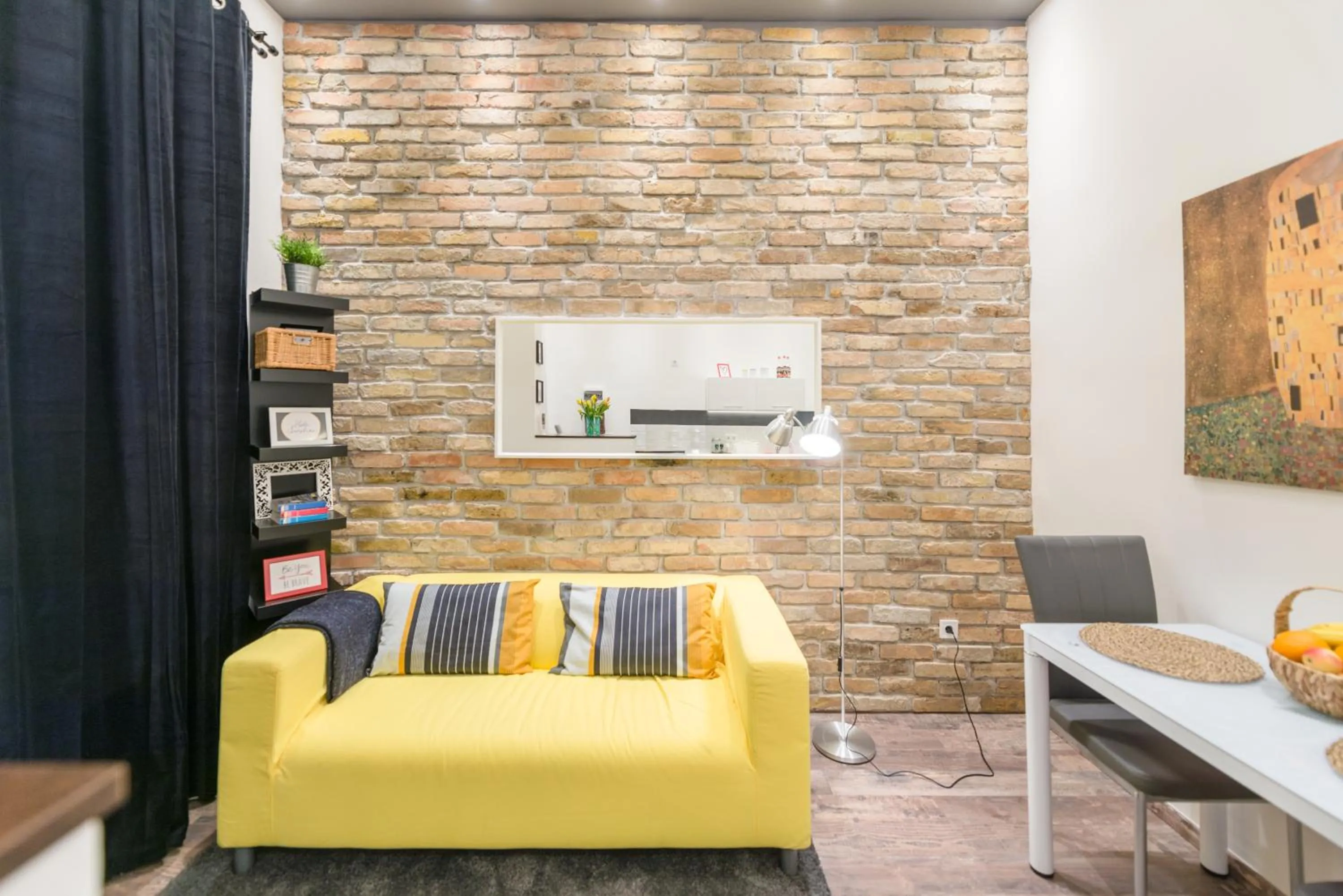 Venus Apartments - Almassy Park
