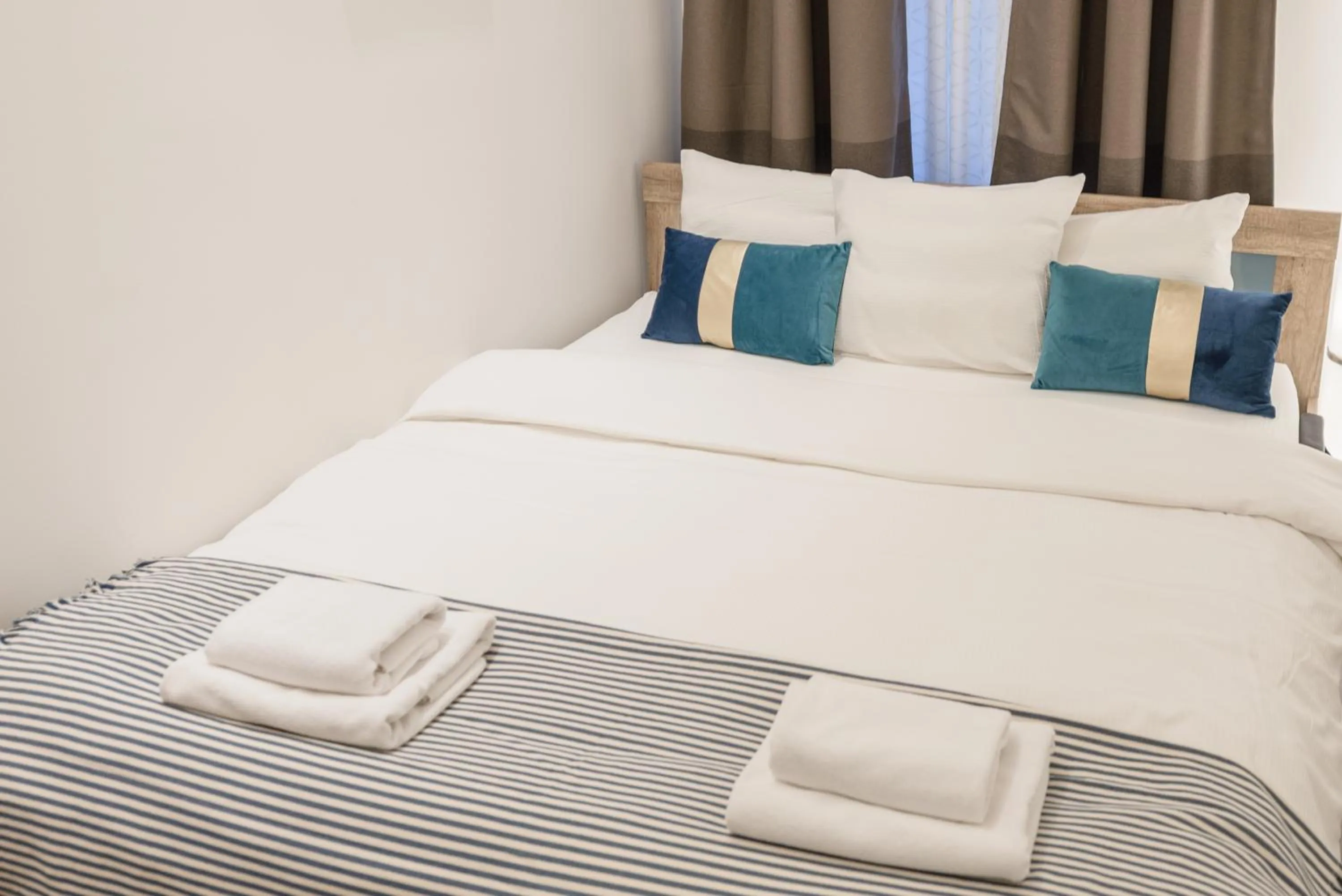Bed in Venus Apartments - Almassy Park
