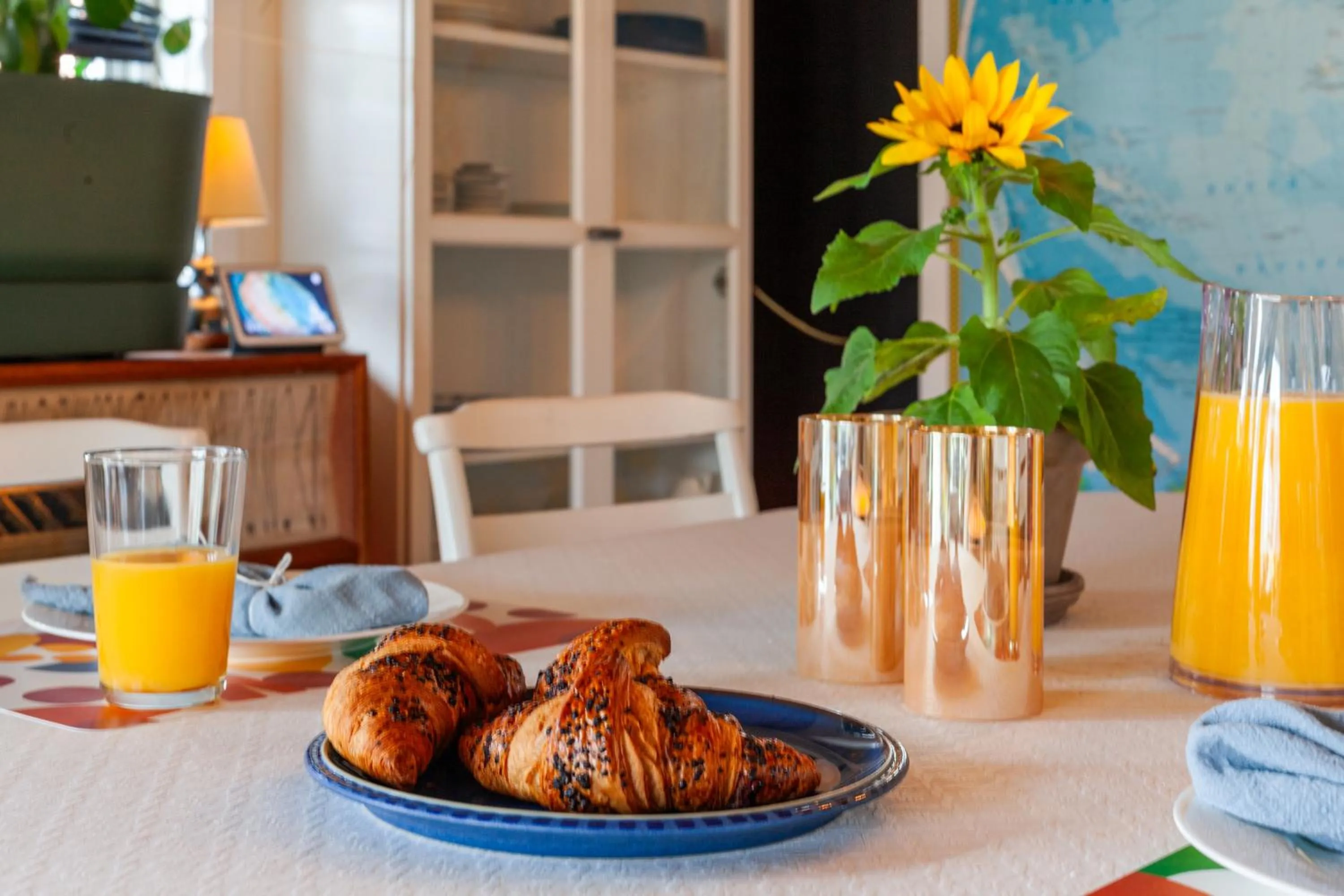 Dining area in Klara