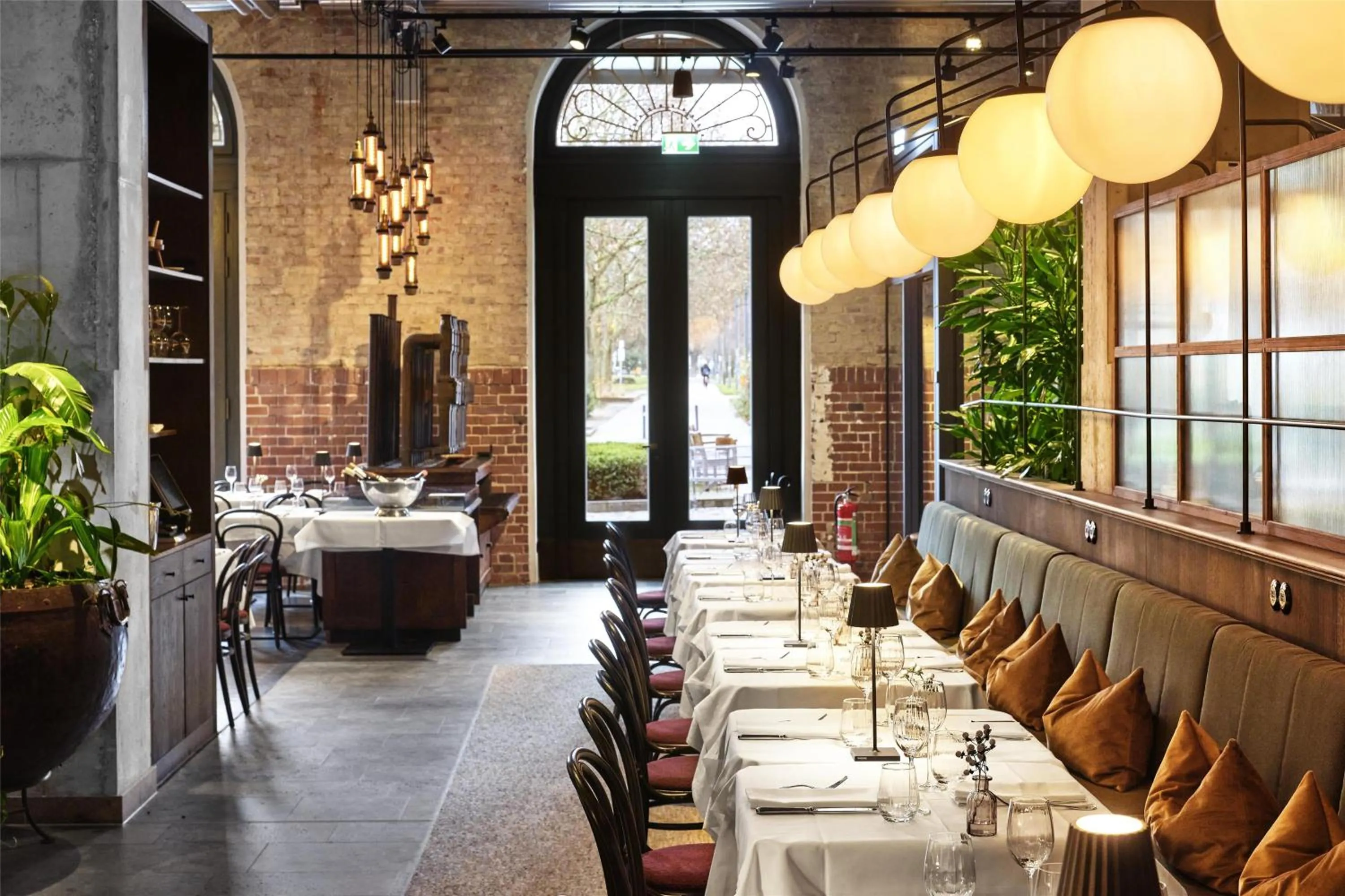 Restaurant/places to eat in Telegraphenamt