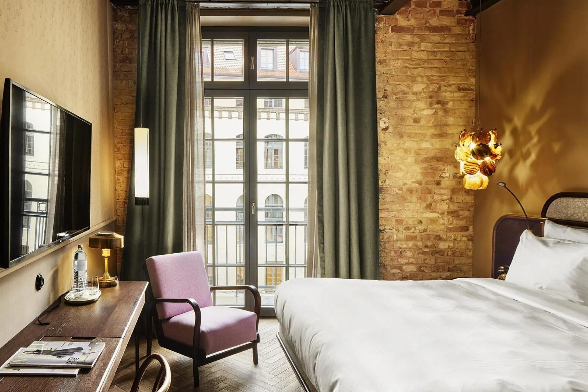 Bedroom, Bed in Telegraphenamt