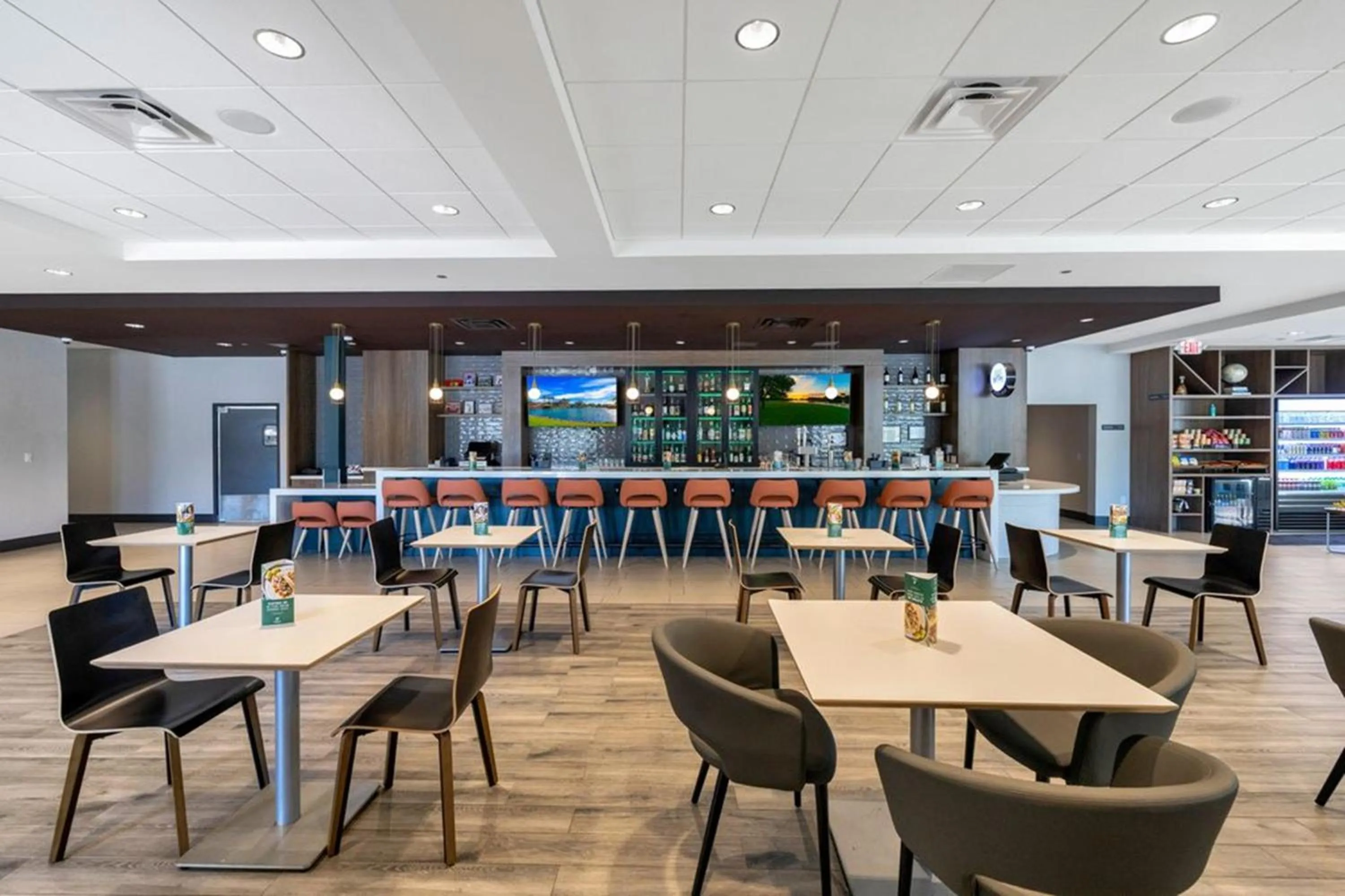 Restaurant/places to eat in Holiday Inn - Chicago - Tinley Park by IHG