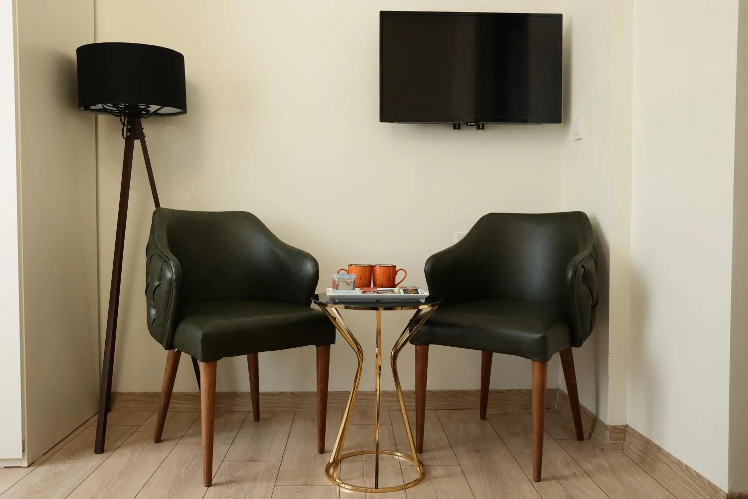 Communal lounge/ TV room in Bonita Apart