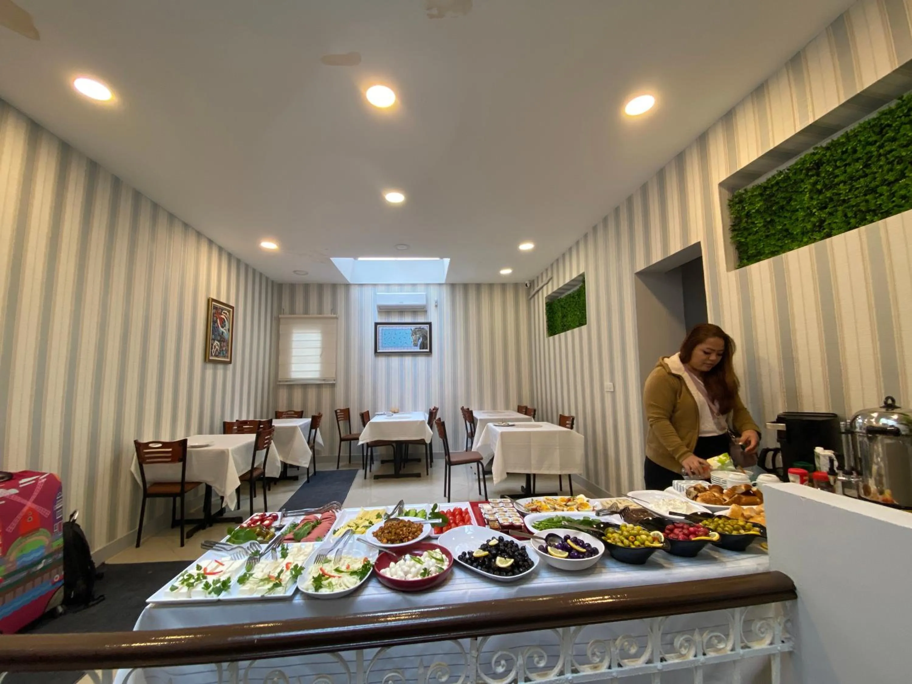 Restaurant/places to eat in Bonita Apart