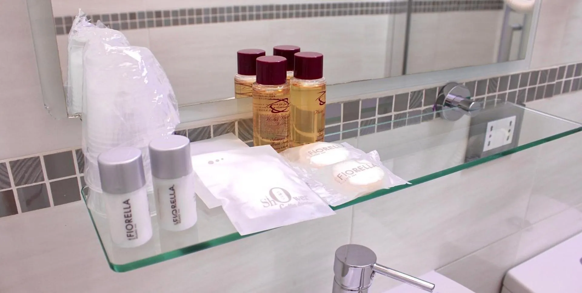 Bathroom in Hotel Fiorella Milano