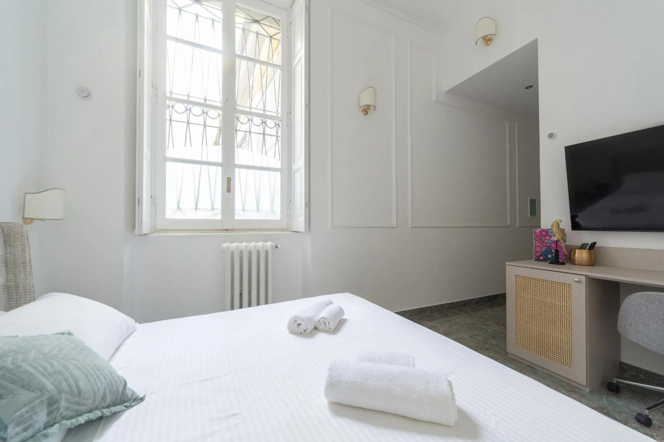 Bedroom, Bed in Duomo Smart Suites