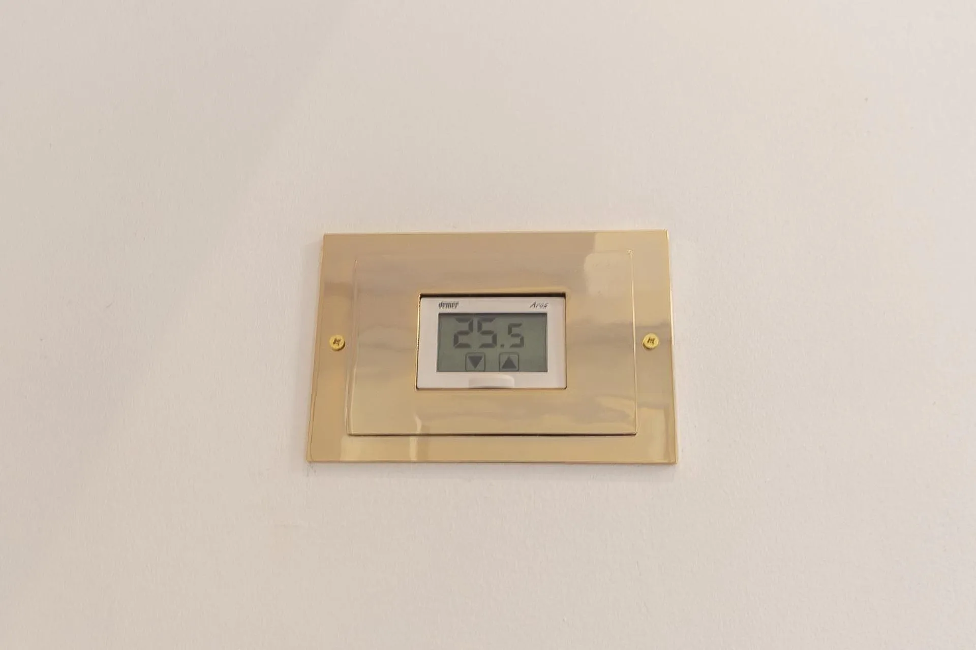 air conditioner in Duomo Smart Suites