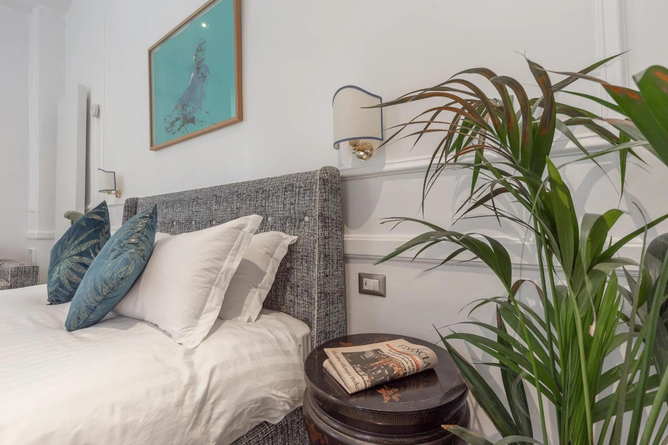 Bed in Duomo Smart Suites