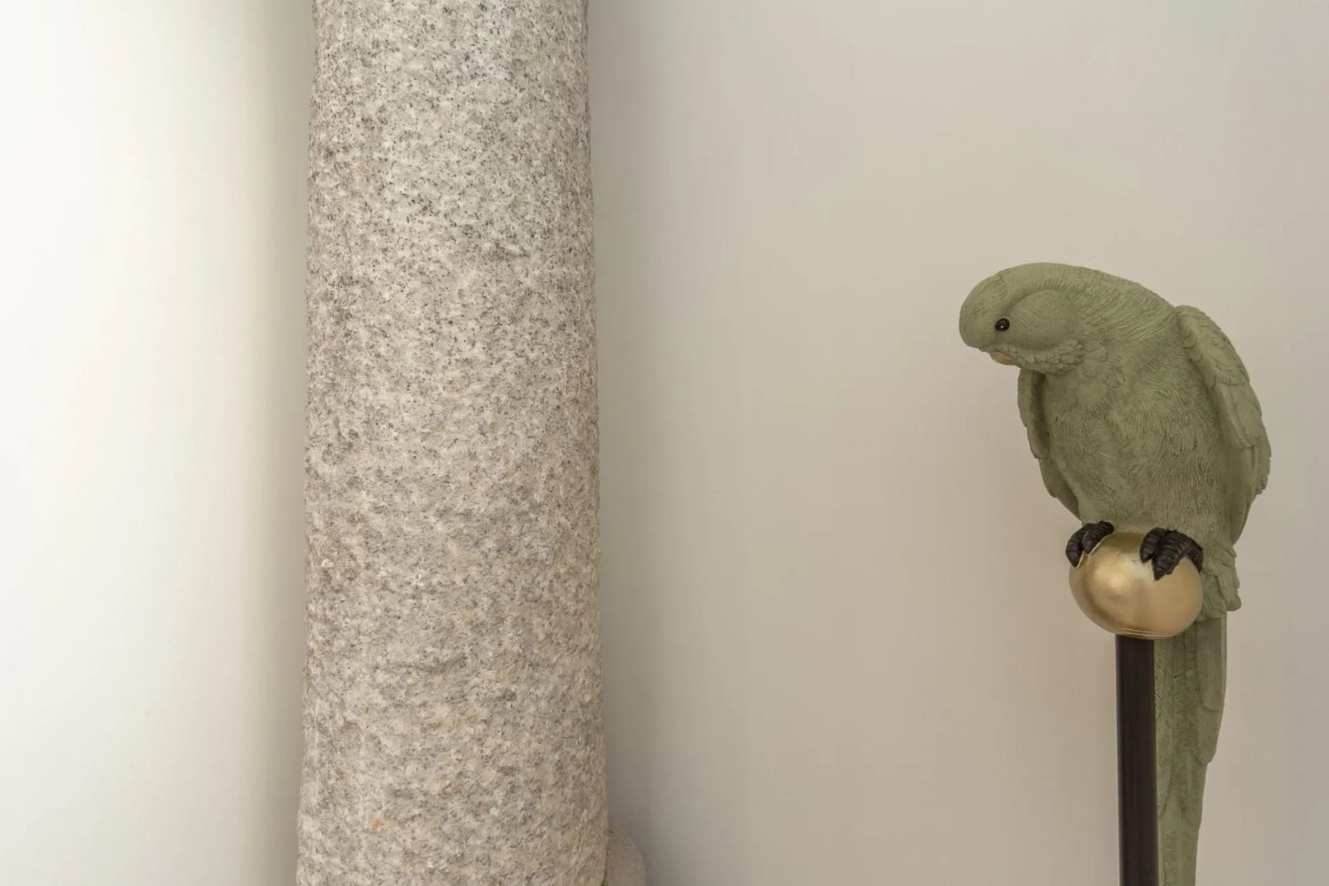 Decorative detail in Duomo Smart Suites