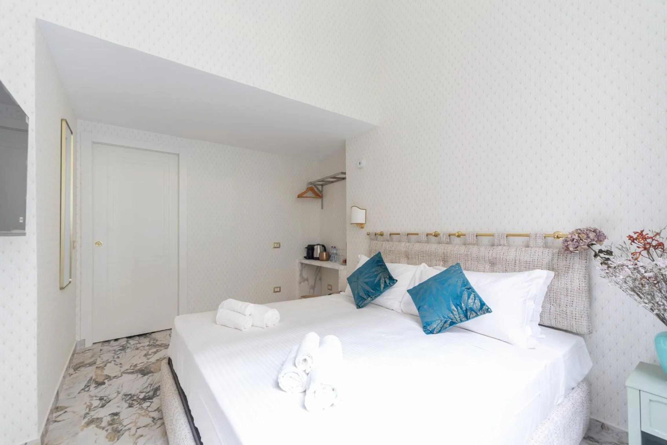 Bedroom, Bed in Duomo Smart Suites