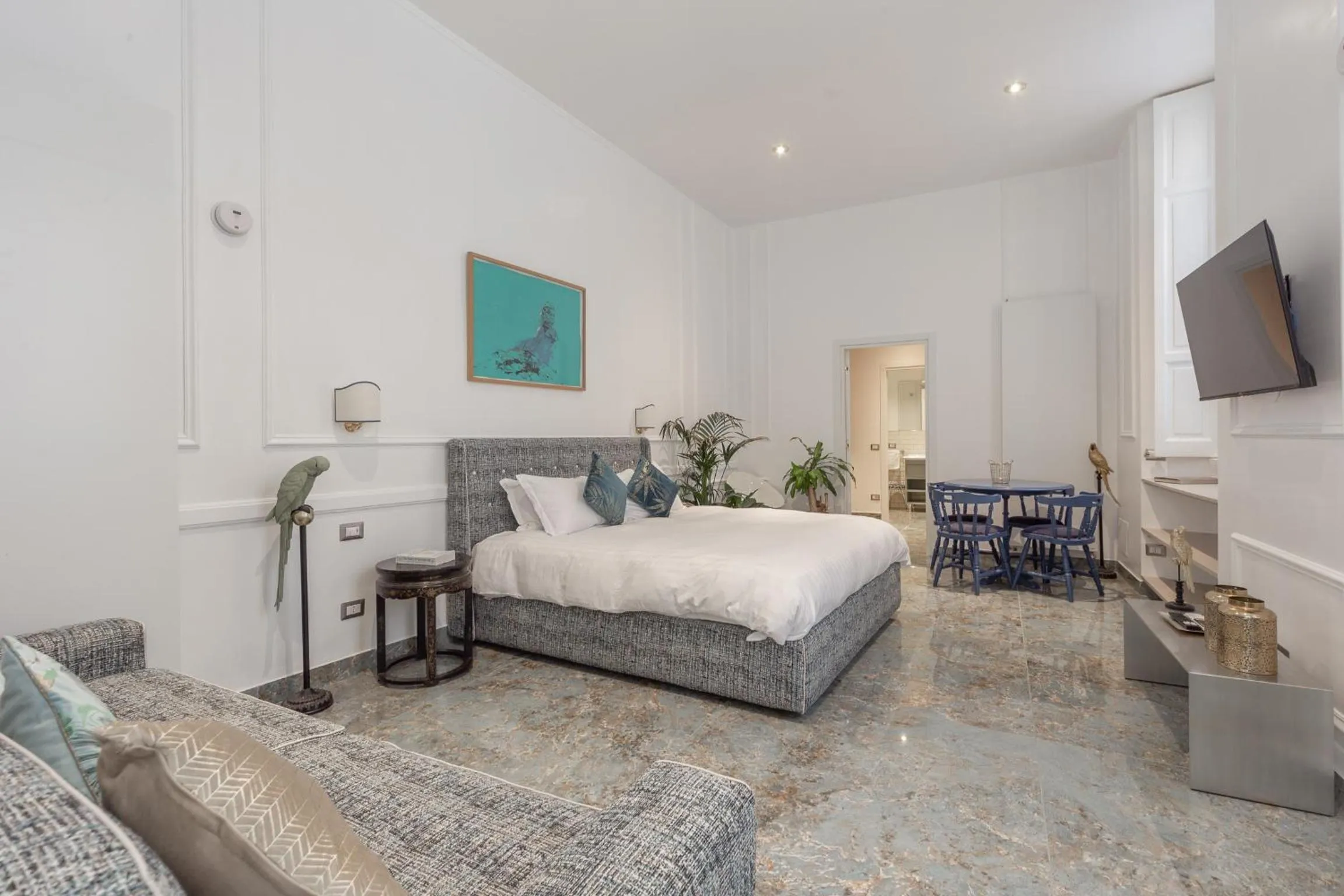 Bed in Duomo Smart Suites