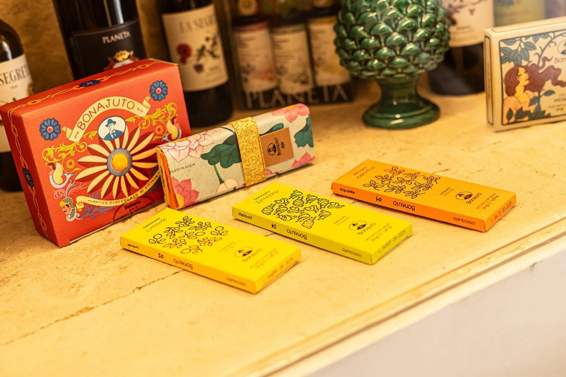 Decorative detail in Villa Del Lauro