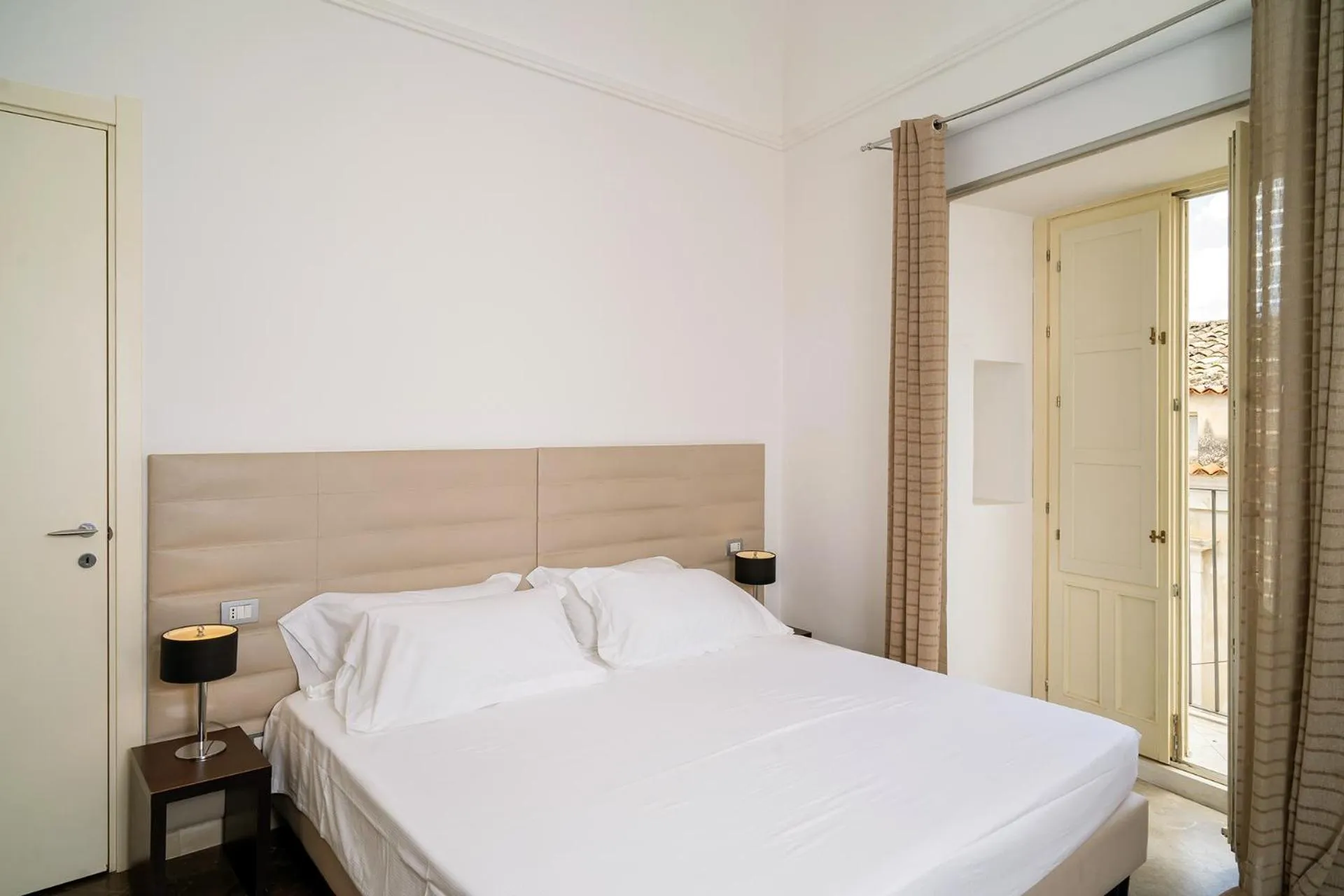 Photo of the whole room, Bed in Villa Del Lauro