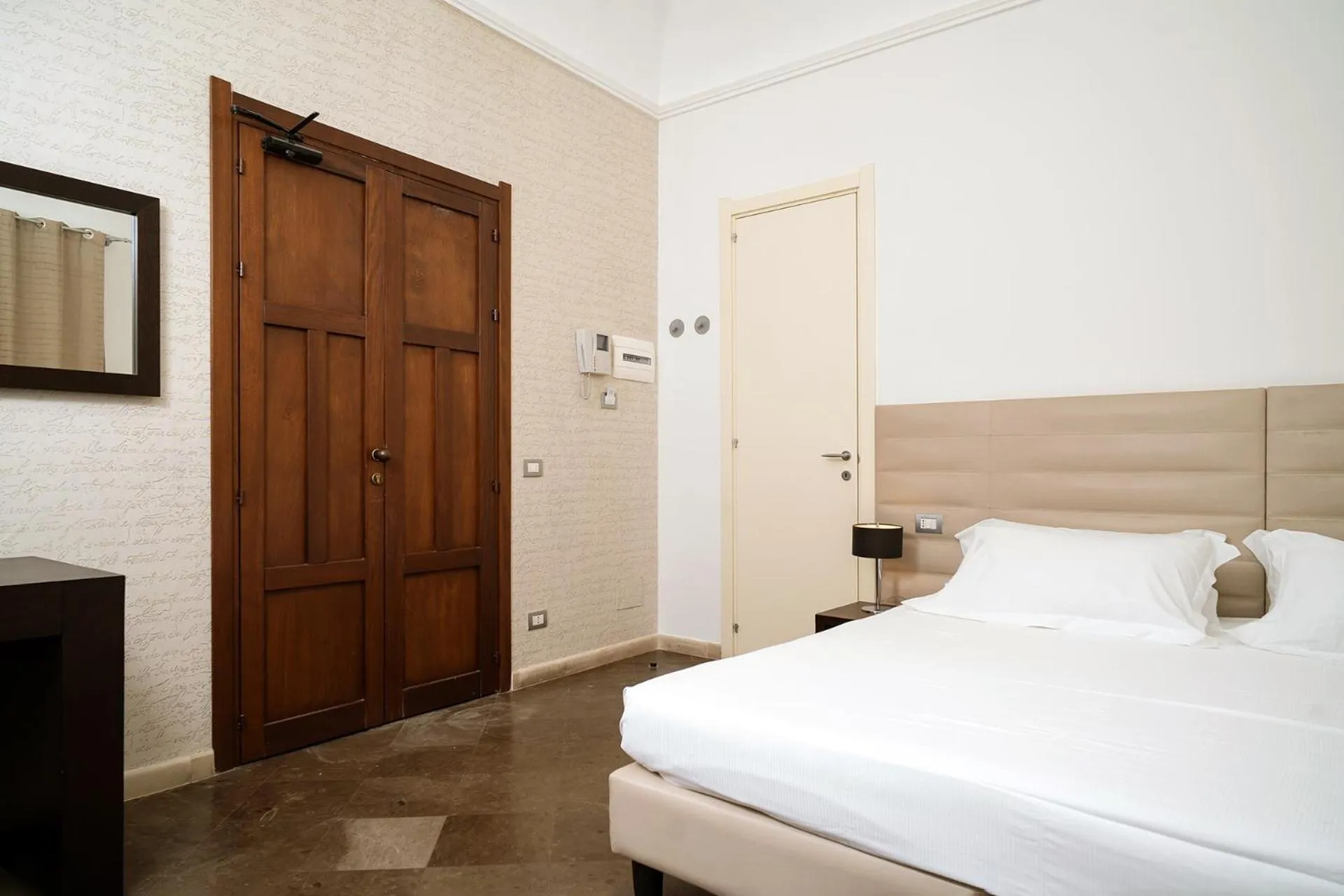 Photo of the whole room, Bed in Villa Del Lauro