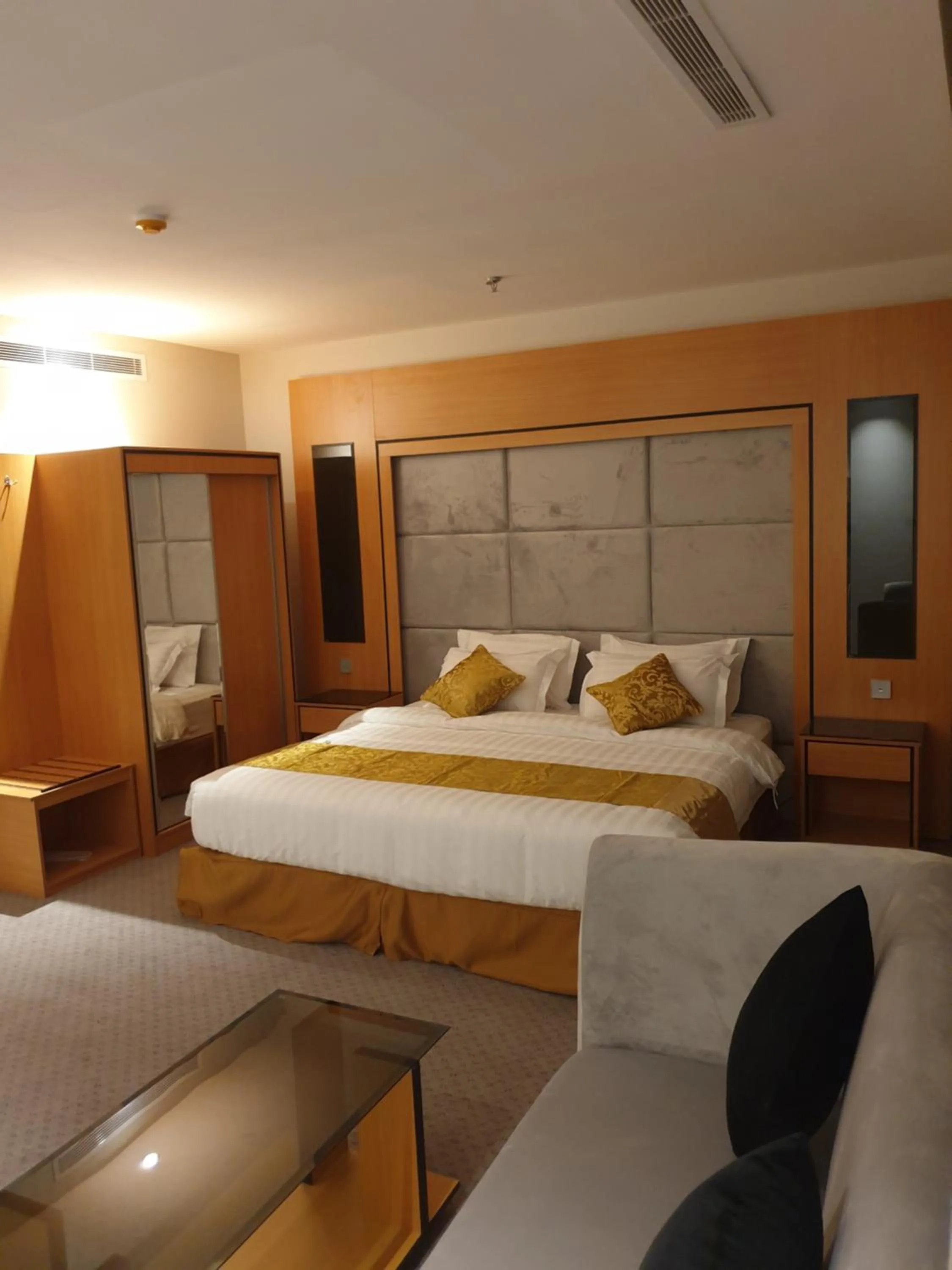 Bedroom, Bed in Al Rayyan Tower
